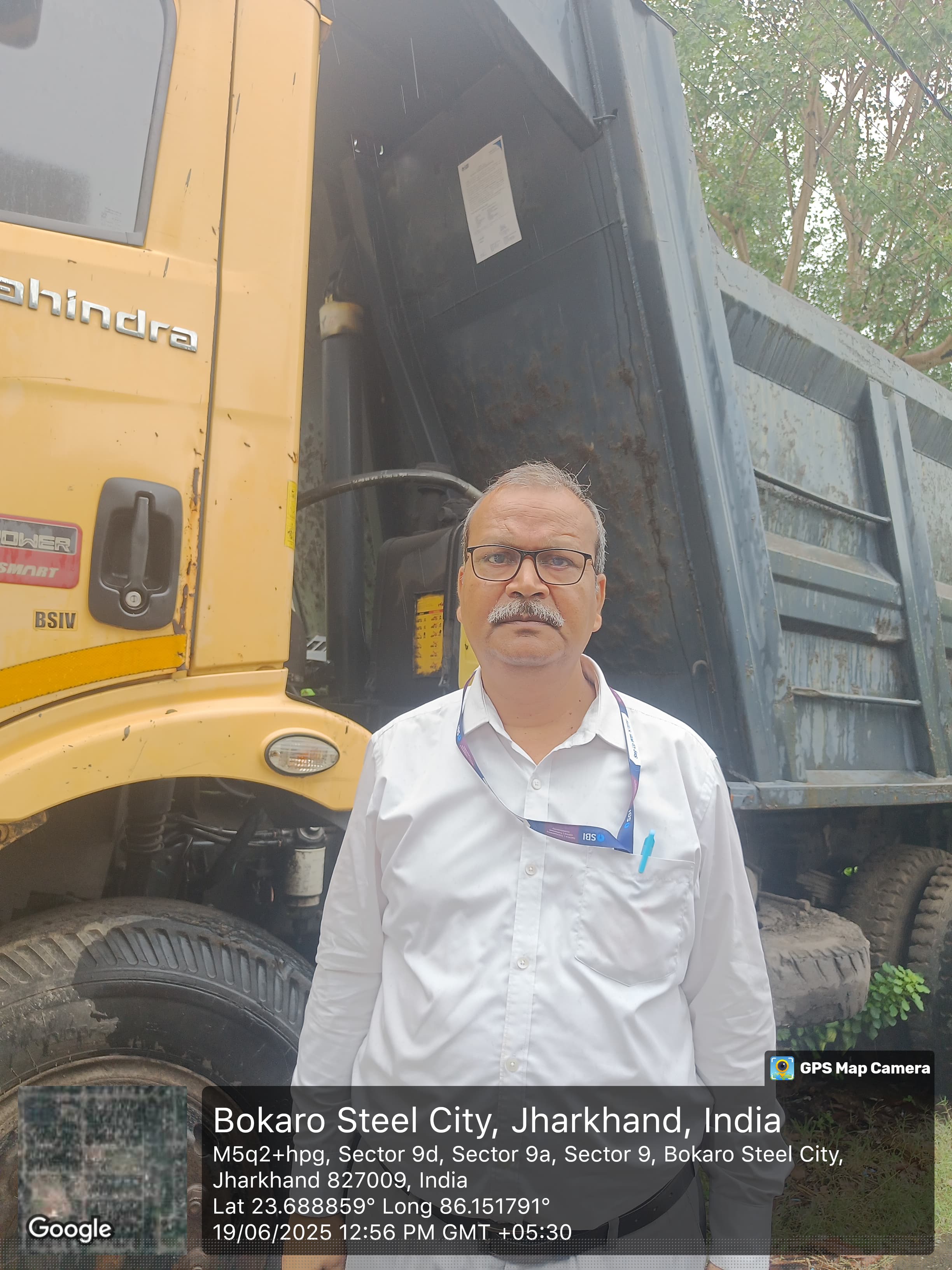 Mahindra Goods Carrier Vehicle (MTB BLAZO256E1B4 4250 D) for Sale in Bokaro, Bokaro Steel City image 3 of 3 in Bokaro Steel City, Bokaro | State Bank of India auction property