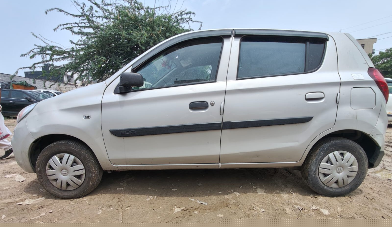 SBI CAR LOAN A/C NO-40518466737 with Outstanding of Rs 3,58,730/- for Sale in New Delhi, New Delhi image 2 of 4 in New Delhi, New Delhi | State Bank of India auction property