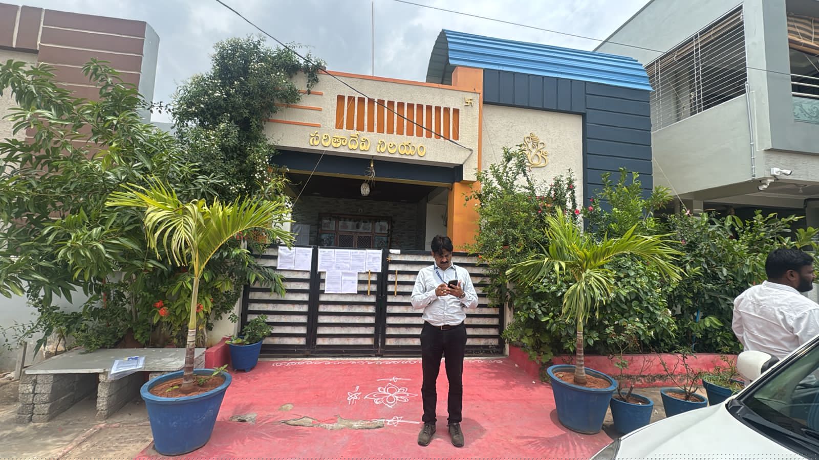 Indian Overseas Bank Auctions for Vehicle Auctions property in Hyderabad, Telangana