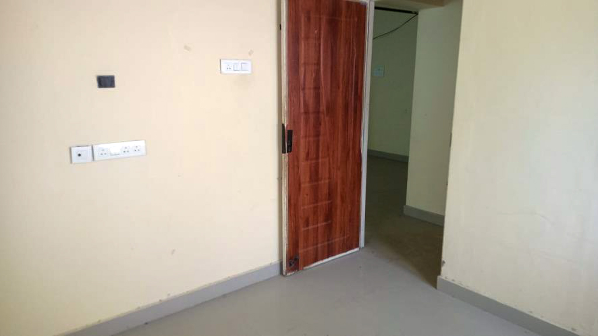 Flat for Sale in PALLIKARANAI, Chennai image 3 of 8 in Chennai, Chennai | State Bank of India auction property