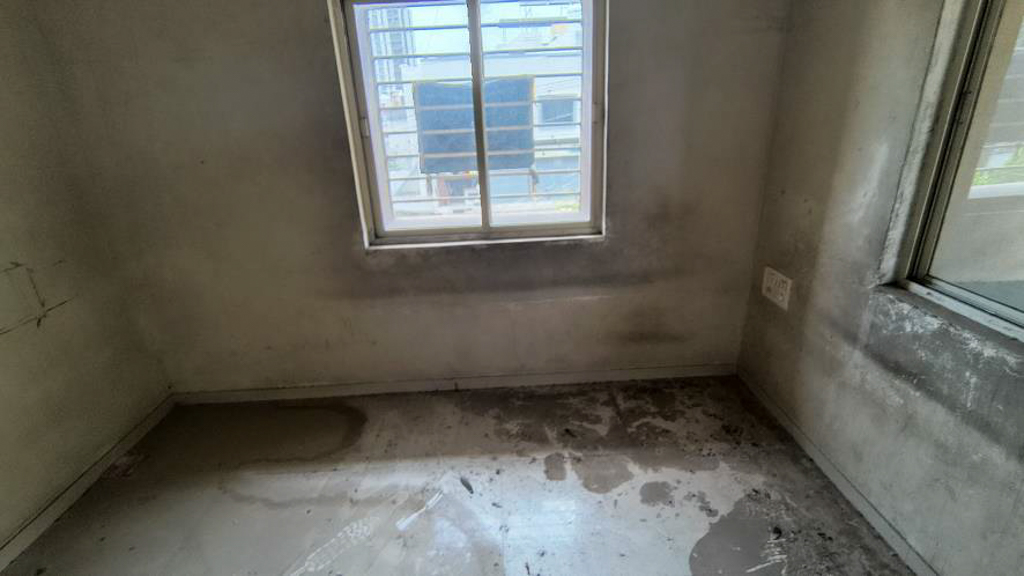 3 BHK Flat for Sale in Radhe Complex, Urban, Rajkot
