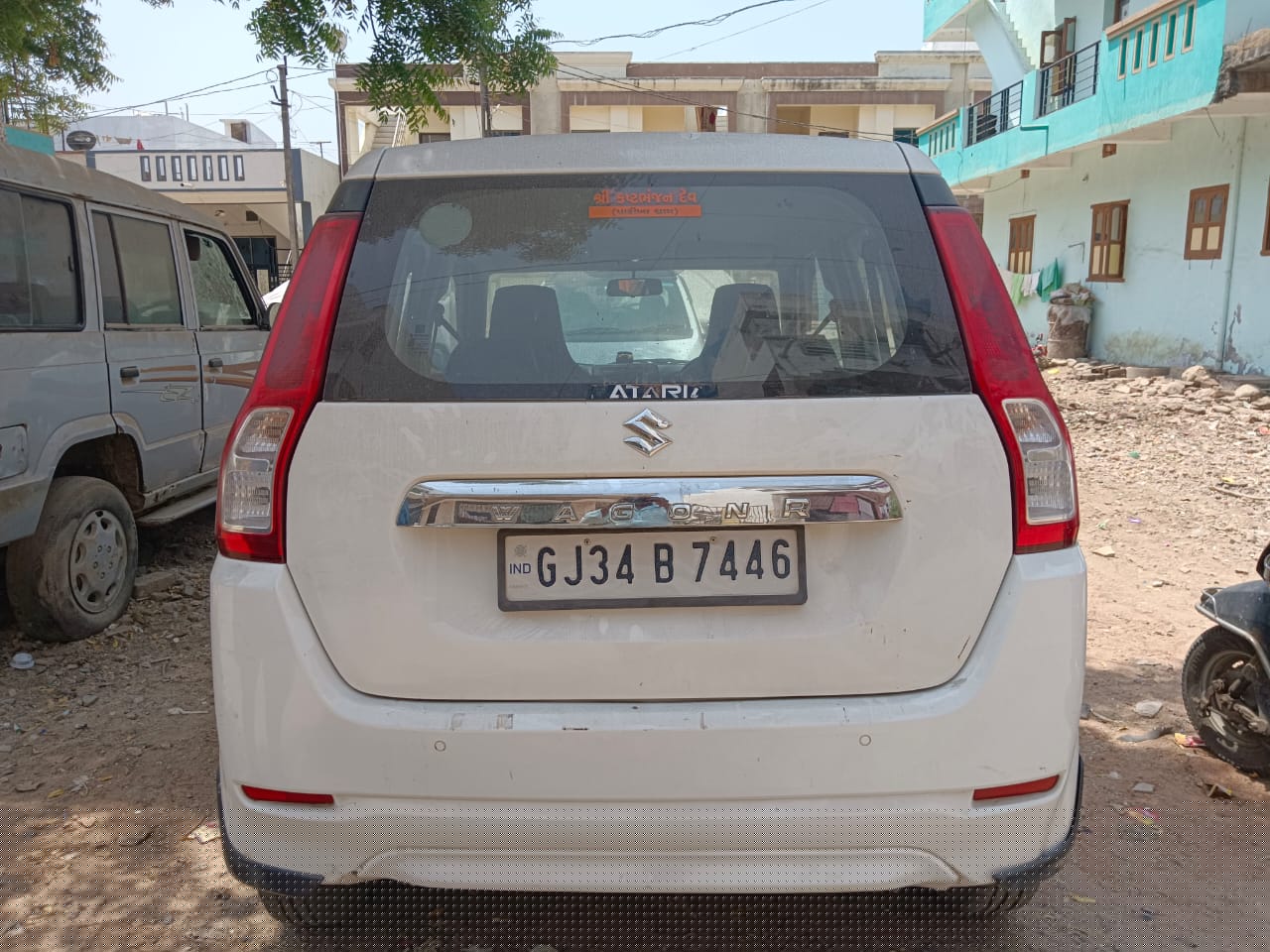 Maruti Suzuki Wagon R 1.2 L VXI  Month & Year of Mfg : August 2019  Reg No : GJ 34B 7446 for Sale in Alikherva image 2 of 4 in Alikherva, Chhotaudepur | Bank of Baroda auction property