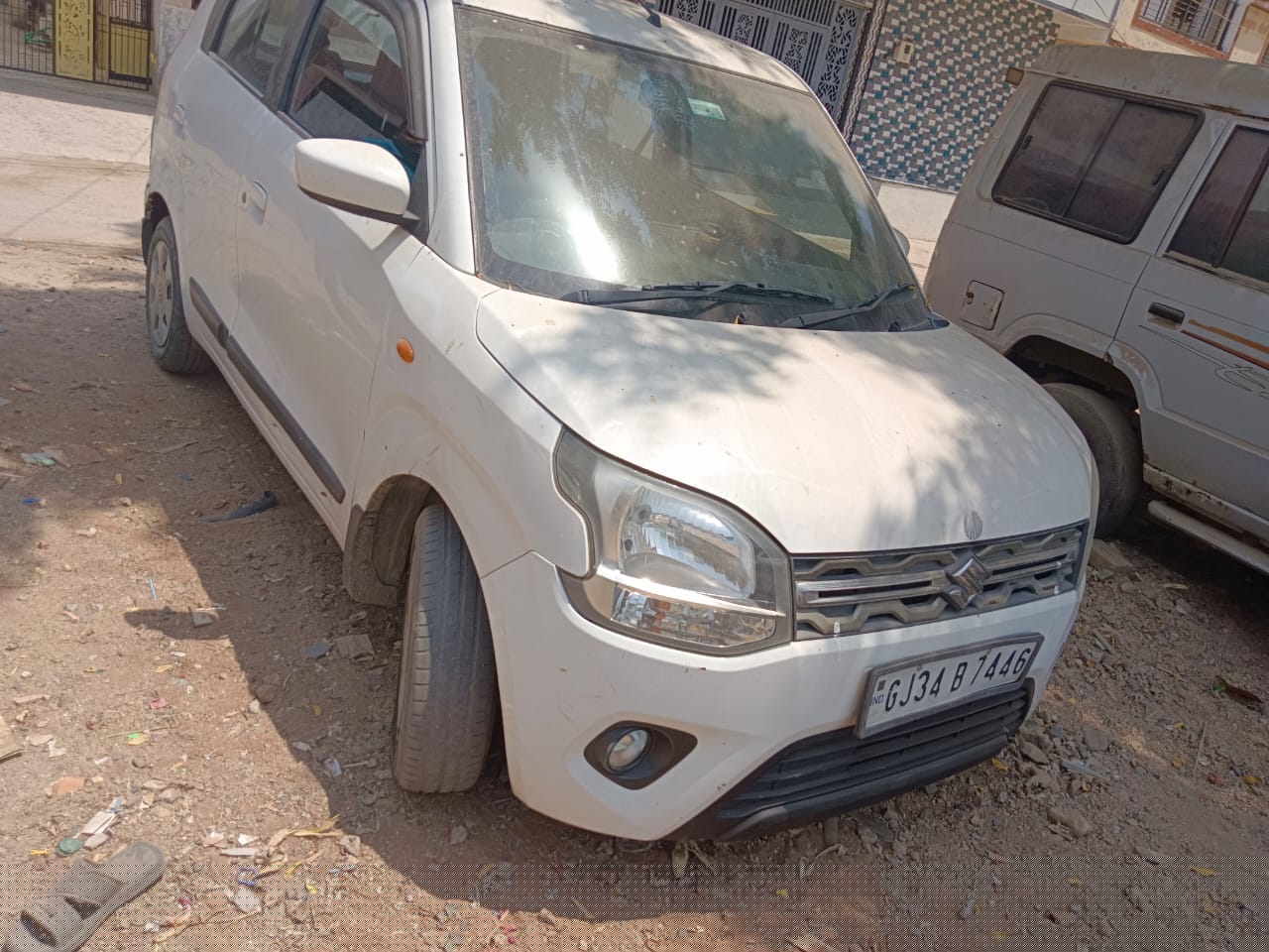 Maruti Suzuki Wagon R 1.2 L VXI  Month & Year of Mfg : August 2019  Reg No : GJ 34B 7446 for Sale in Alikherva image 4 of 4 in Alikherva, Chhotaudepur | Bank of Baroda auction property