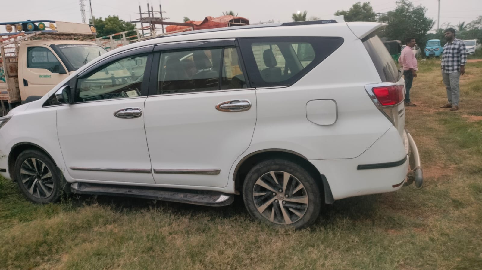 VEHICLE : PASSENGER CAR for Sale in KALYANADURGAM ROAD, KURUGUNTA, ANANTAPUR, Ananthapuramu image 3 of 5 in Ananthapuramu, Hapur | Bank of Baroda auction property