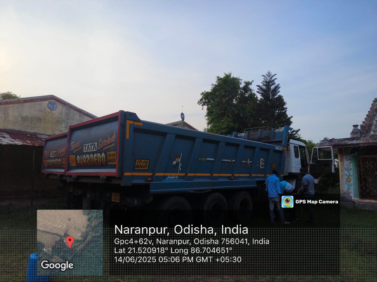 VEHICLE TATA SIGNA  4830 TK TIPPER for Sale in BARIPADA,MAYURBHANJ, Baripada