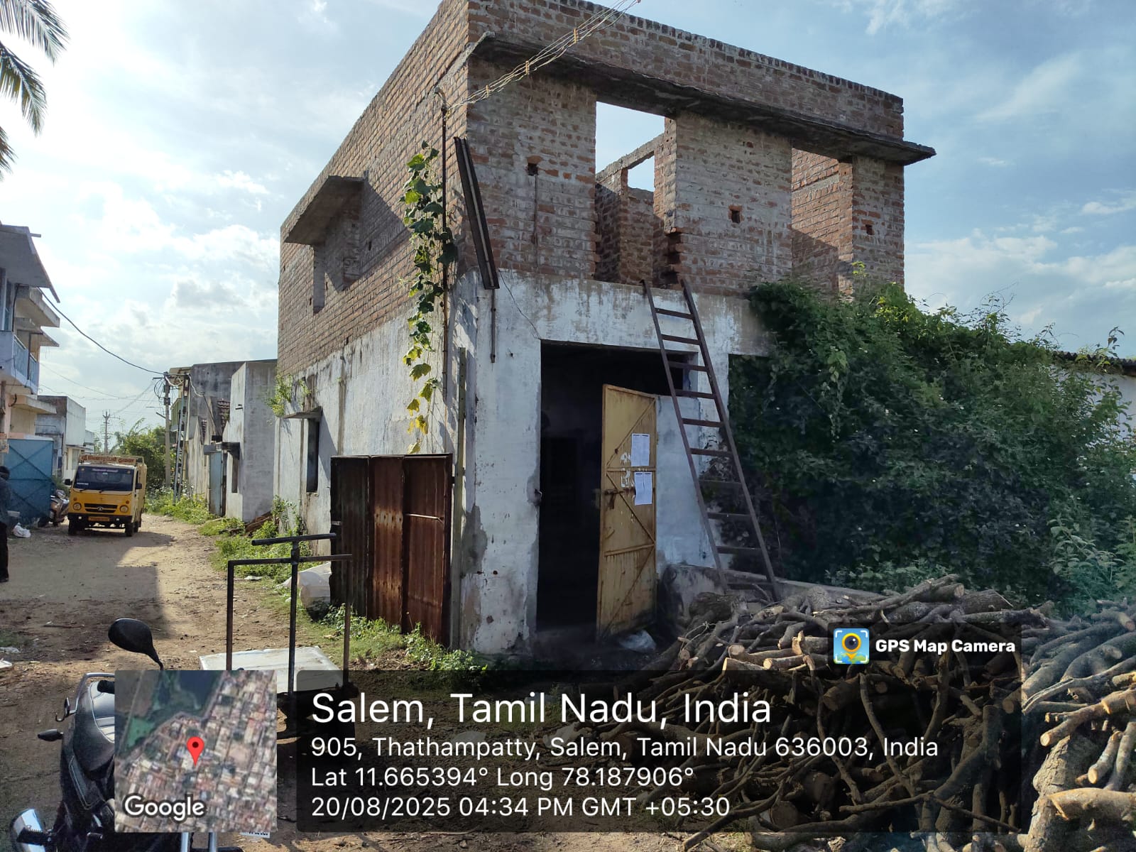 GODOWN BUILDING for Sale in Salem