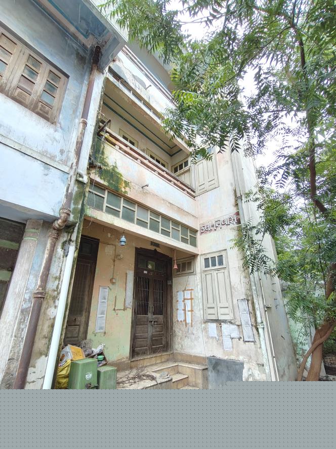 Bungalow for Sale in petlad, Petlad