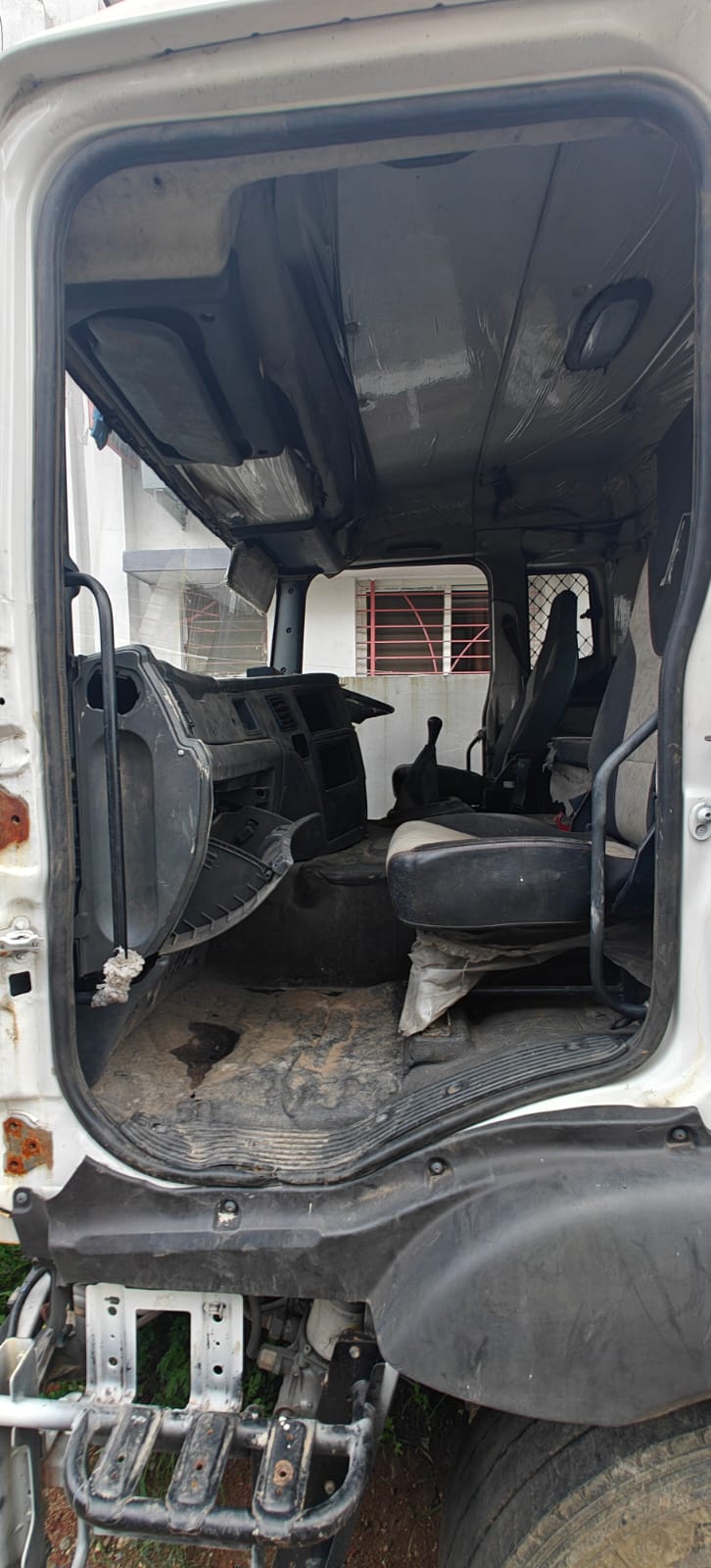 COMMERCIAL VEHICLE for Sale in Nagpur image 8 of 8 in Nagpur, Nagpur | Bank of Baroda auction property