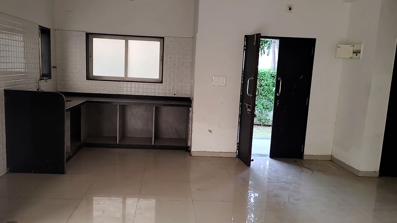 Individual House for Sale in Jalalpore image 7 of 12 in Jalalpore, Navsari | Punjab National Bank auction property