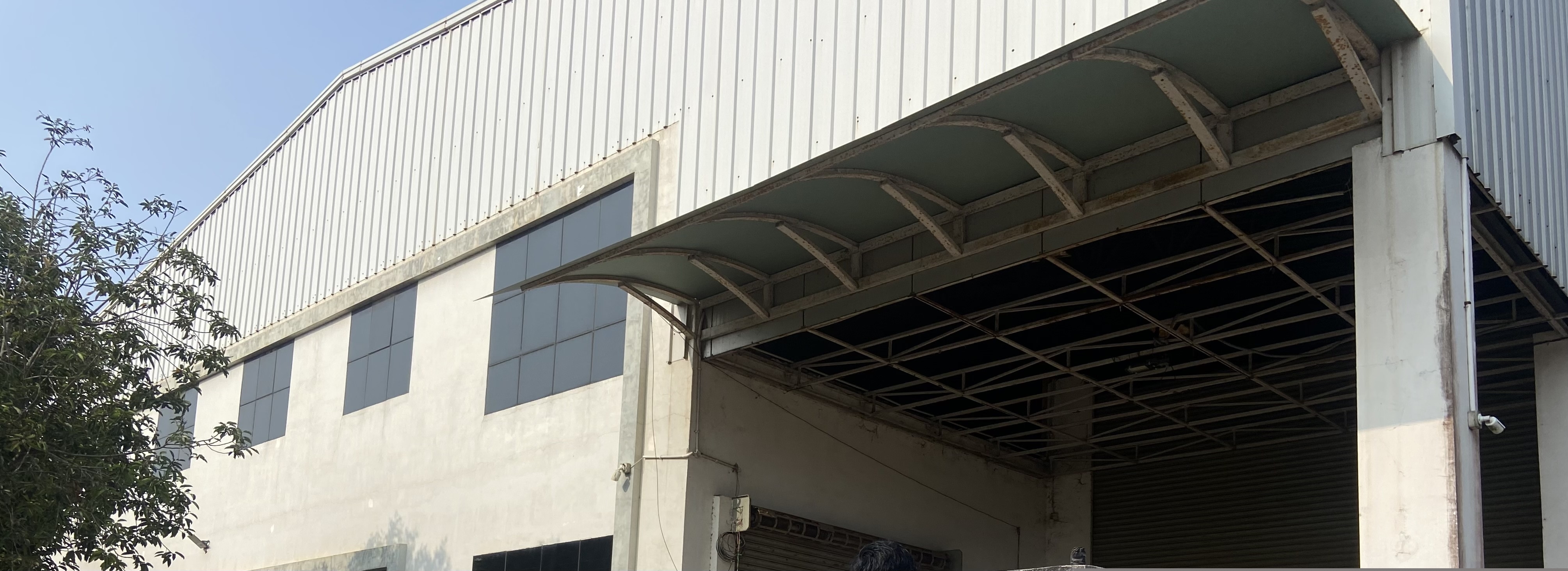 Industrial Plot with Factory Building for Sale in Rajamahendravaram
