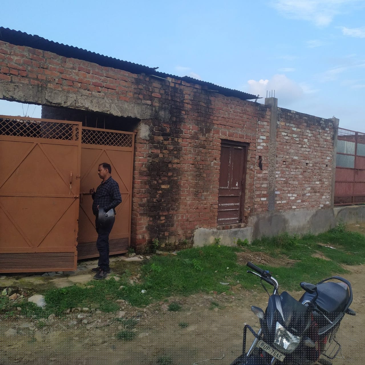 Individual House for Sale in Baroun image 2 of 2 in Baroun, Farrukhabad | Canara Bank auction property