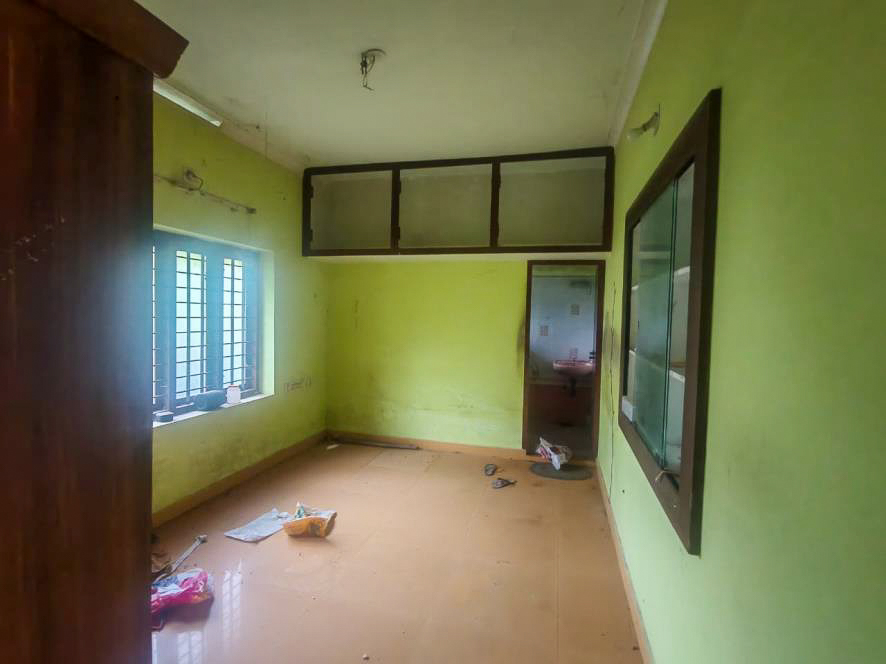 Individual House for Sale in jay pee pendants, viyyur, Killannur image 2 of 18 in Killannur, Thrissur | State Bank of India auction property
