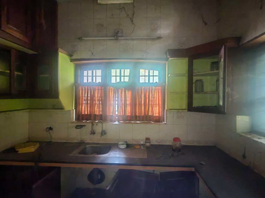 Individual House for Sale in jay pee pendants, viyyur, Killannur image 3 of 18 in Killannur, Thrissur | State Bank of India auction property