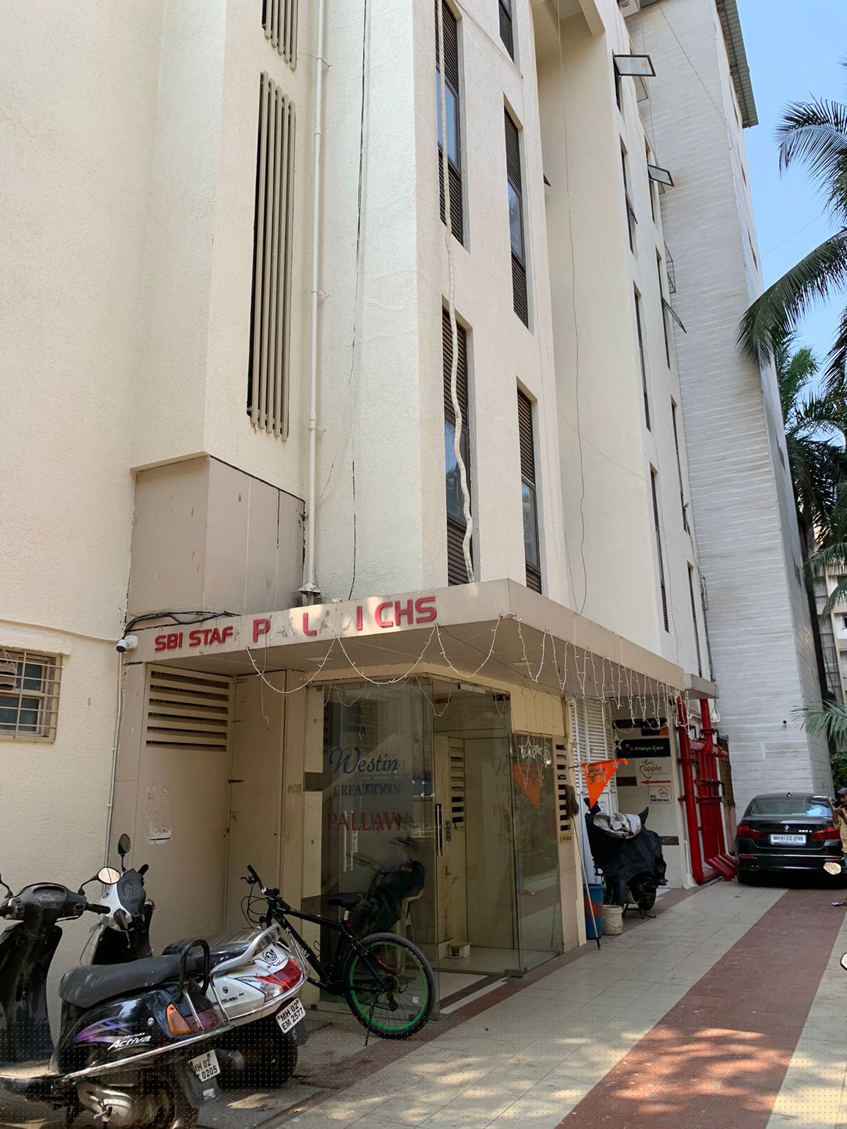 Office for Sale in Andheri West, Mumbai