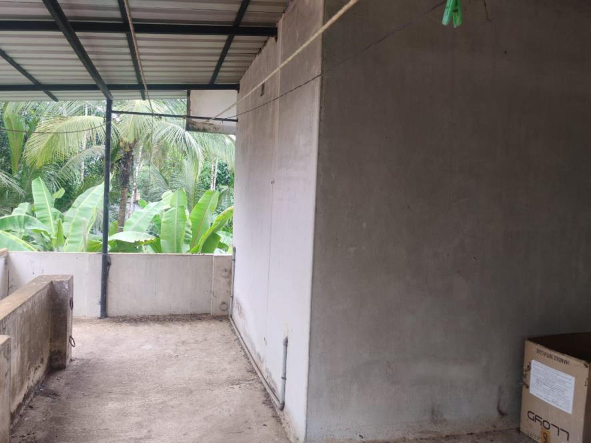 Individual House for Sale in House, Minalur, Killannur image 3 of 25 in Killannur, Thrissur | State Bank of India auction property