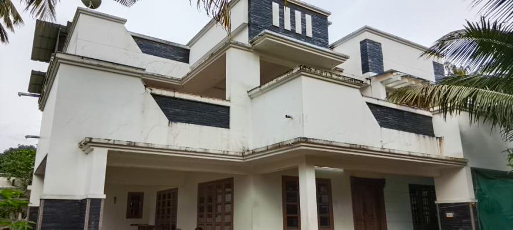 Individual House for Sale in INDEPENDENT HOUSE, PERUMATTOM MUVATTUPUZHA ERANKULAM, Eramalloor image 8 of 19 in Eramalloor, Ernakulam | State Bank of India auction property