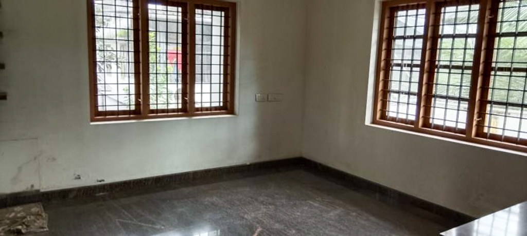 Individual House for Sale in INDEPENDENT HOUSE, PERUMATTOM MUVATTUPUZHA ERANKULAM, Eramalloor image 13 of 19 in Eramalloor, Ernakulam | State Bank of India auction property