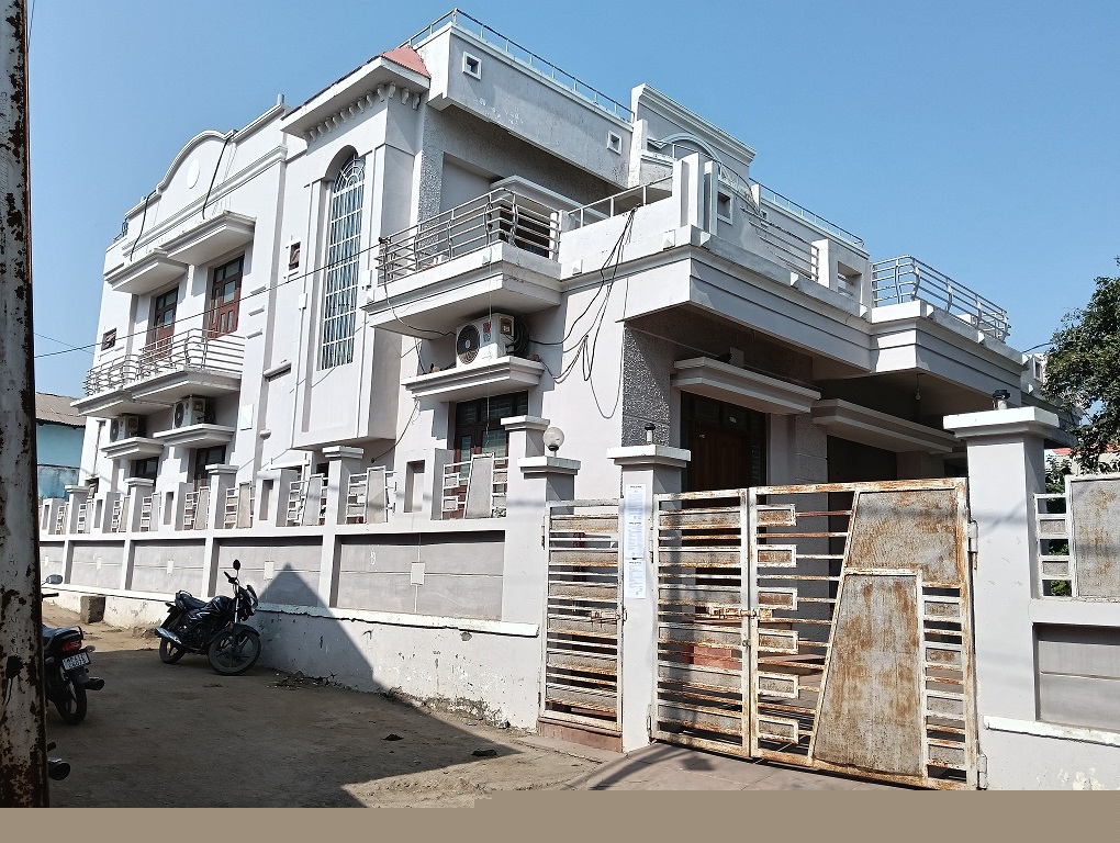 Individual House for Sale in Kantaphod