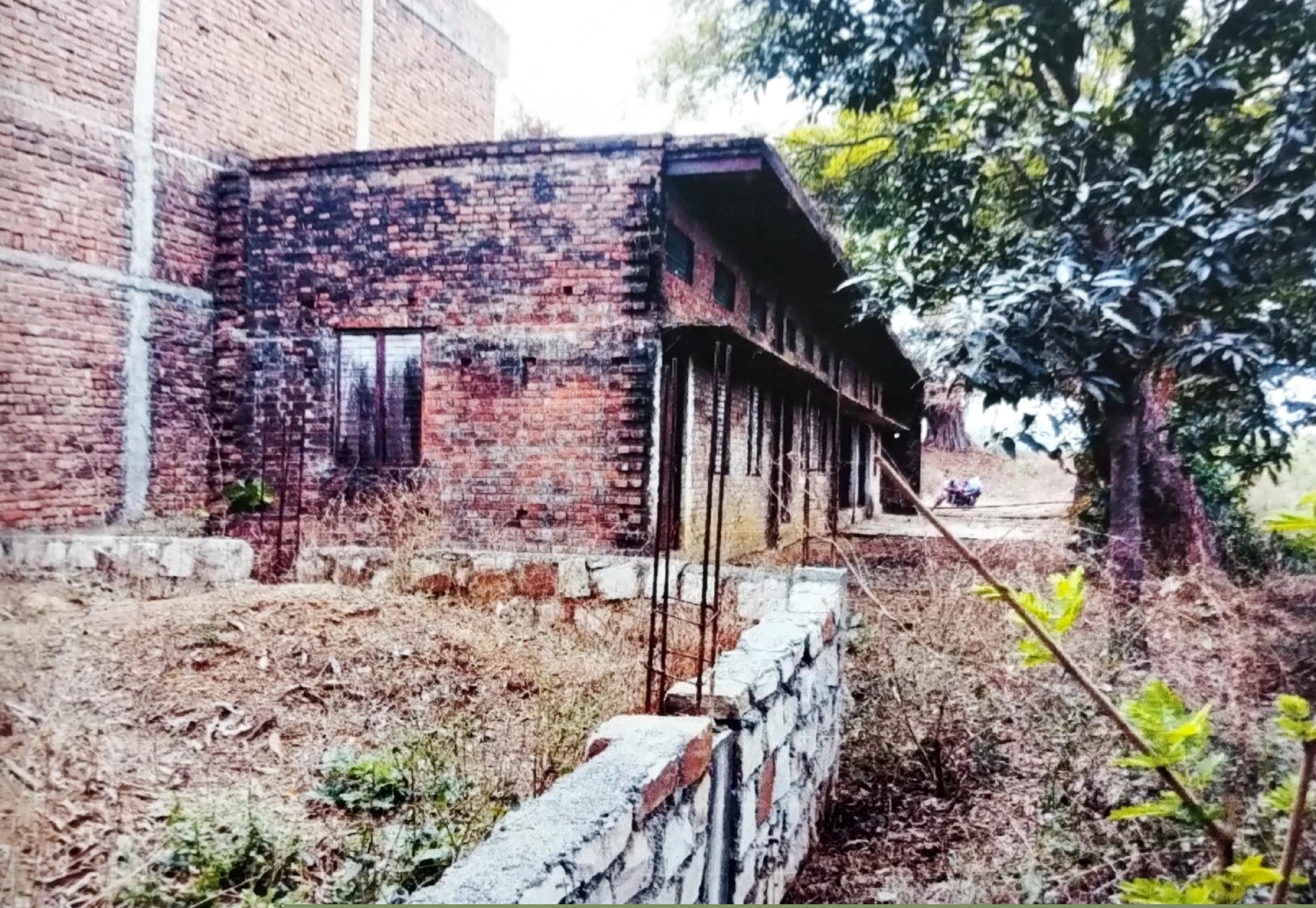 Individual House for Sale in Robertsganj