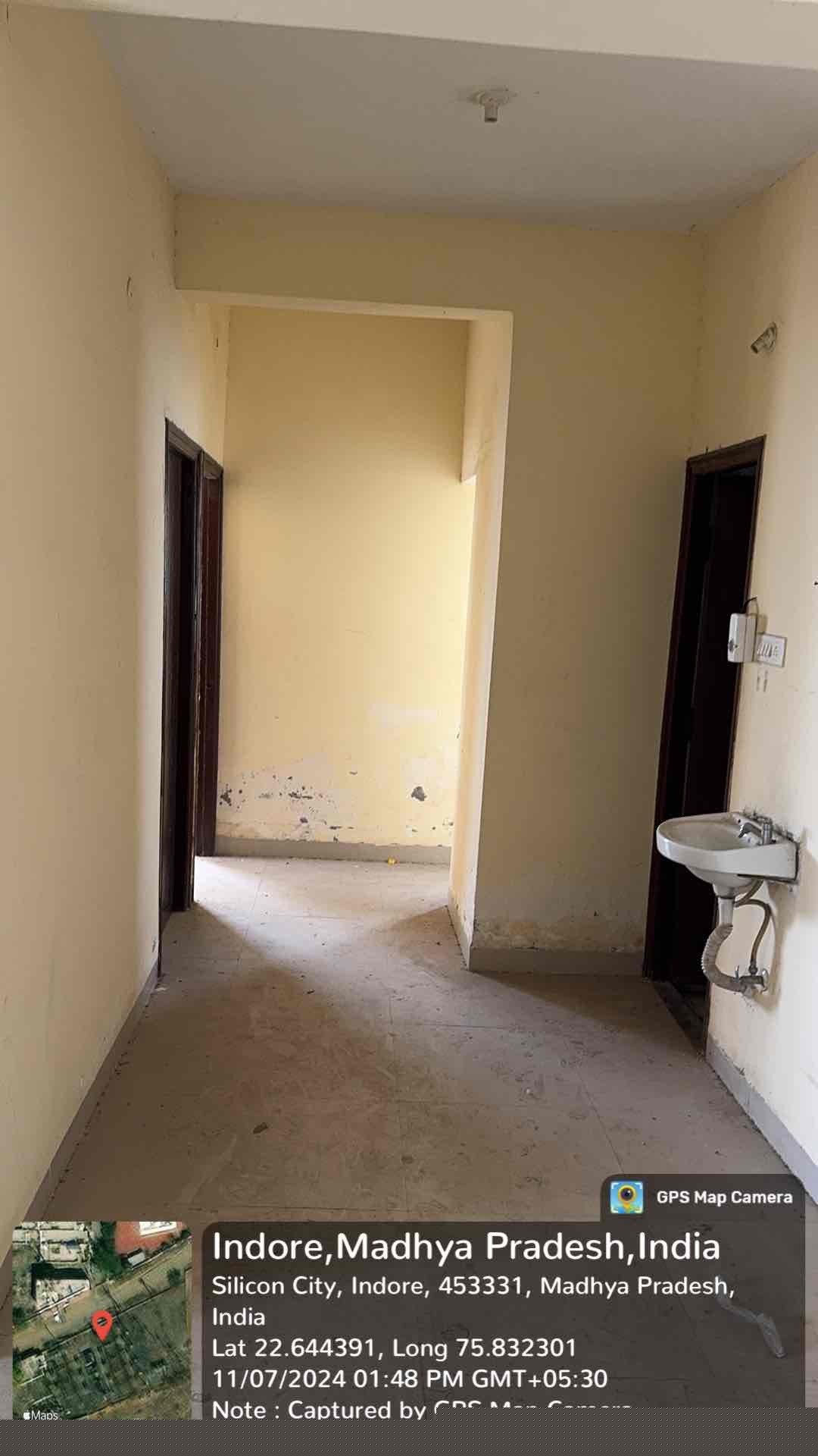 2 BHK Flat for Sale in Radha Rani Apartment, NIHALPUR MUNDI, Indore image 3 of 6 in Indore, Indore | State Bank of India auction property