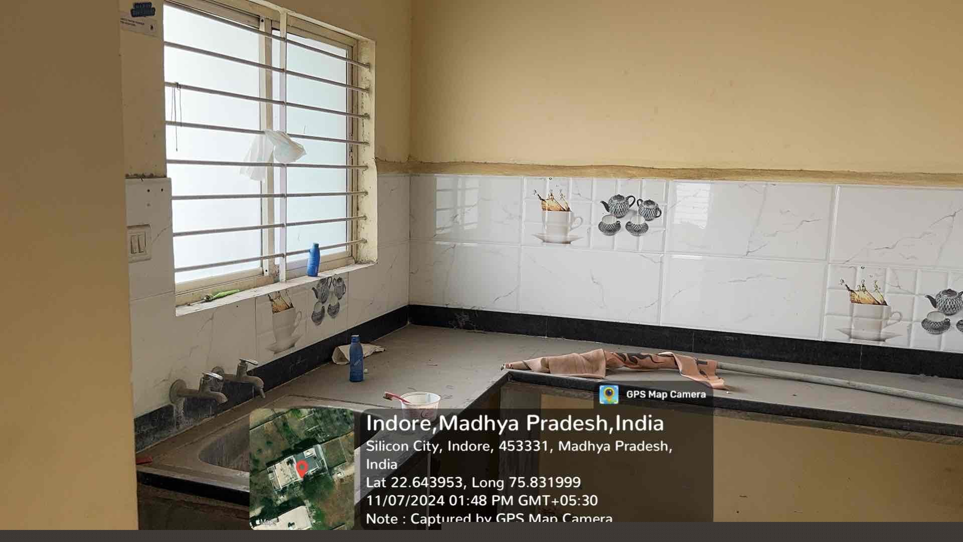 2 BHK Flat for Sale in Radha Rani Apartment, NIHALPUR MUNDI, Indore image 5 of 6 in Indore, Indore | State Bank of India auction property