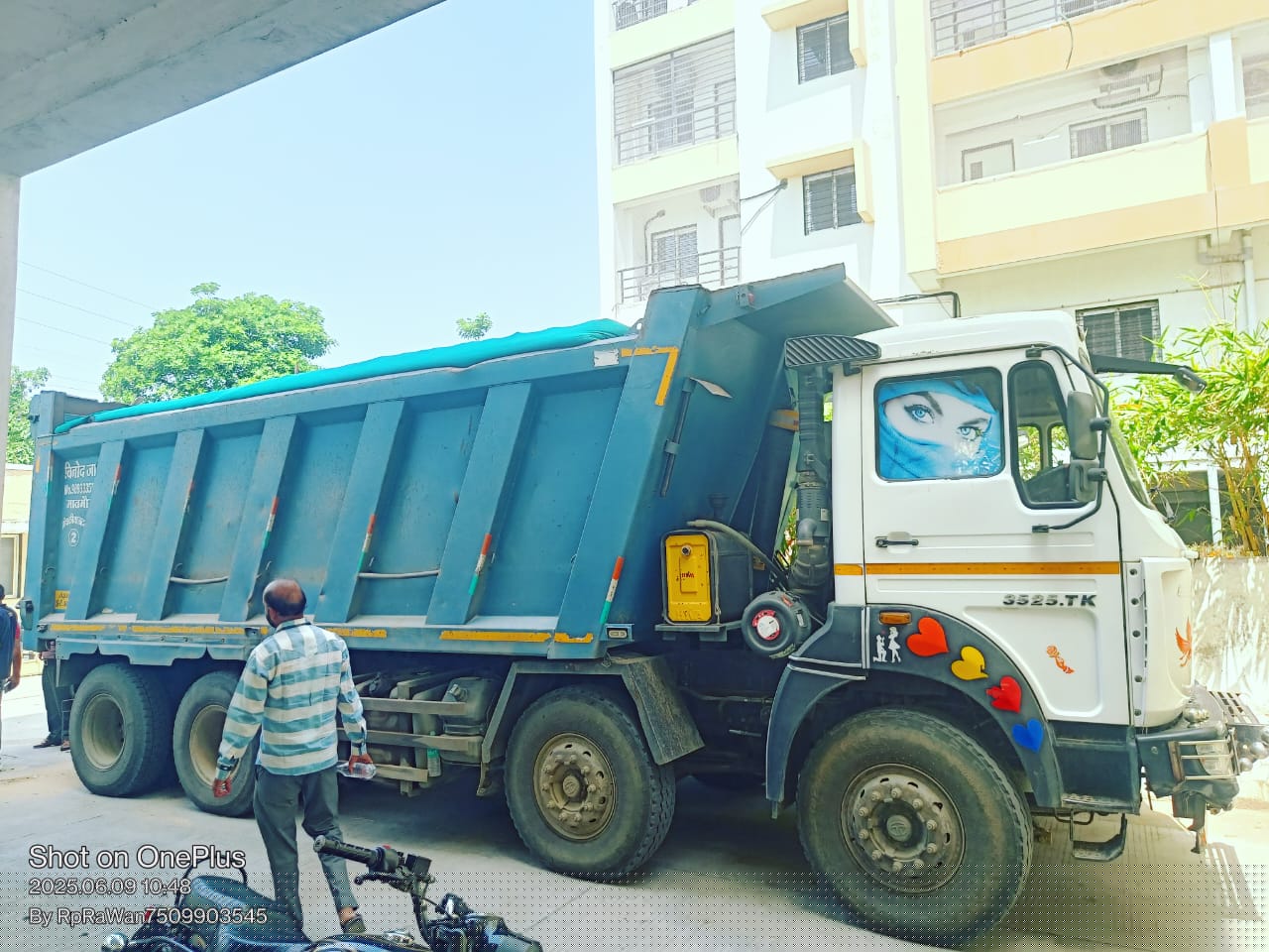 Tata Motors/SIGNA 3525 TK for Sale in Indore, Bagli image 2 of 2 in Bagli, Dewas | Bank of India auction property