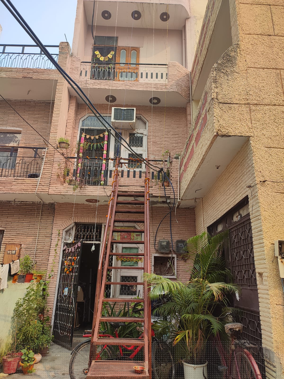 Bank of Baroda Auctions for Residential property in New Delhi, Delhi image 3 of 5 in Rohini, Delhi, New Delhi | Bank of Baroda auction property