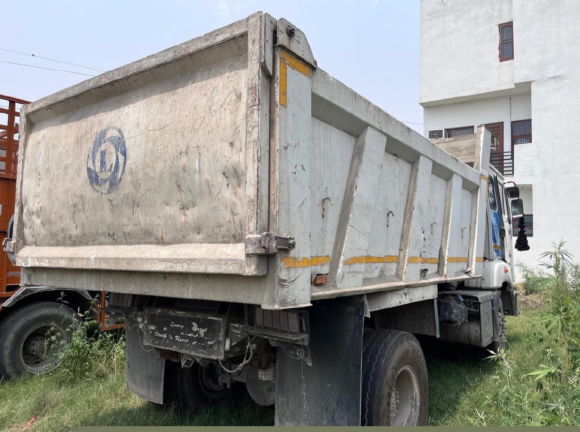 1)	Ashok Leyland Bharat Stage IV Tipper for Sale in JAMMU, Jammu image 2 of 6, Cuttack | Bank of India auction property