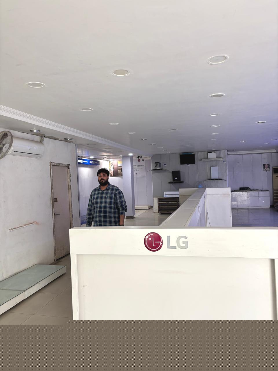 Shops for Sale in Ghaziabad image 2 of 4 in Ghaziabad, Ghaziabad | Bank of Maharashtra auction property