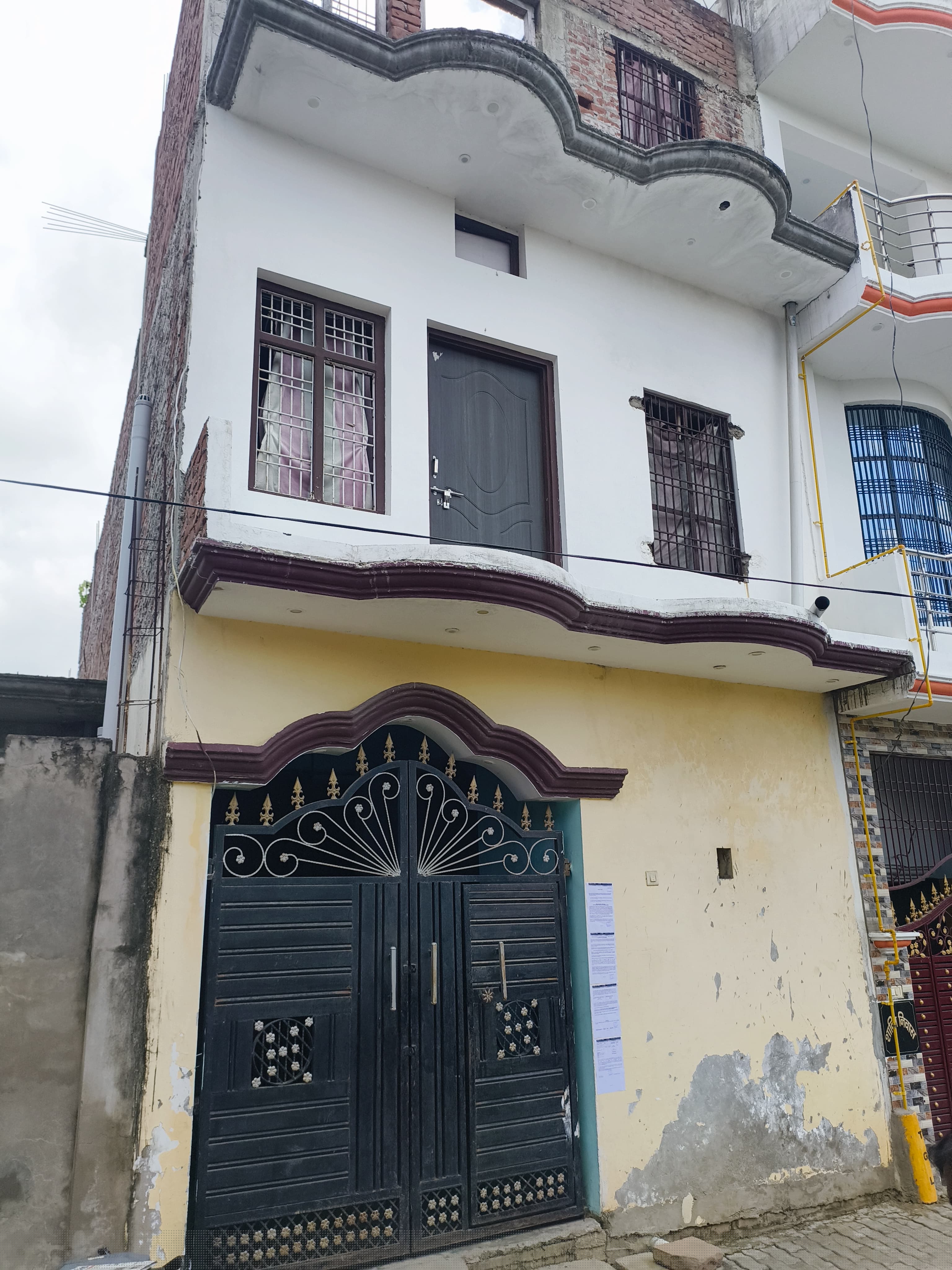Individual House for Sale in Gonda