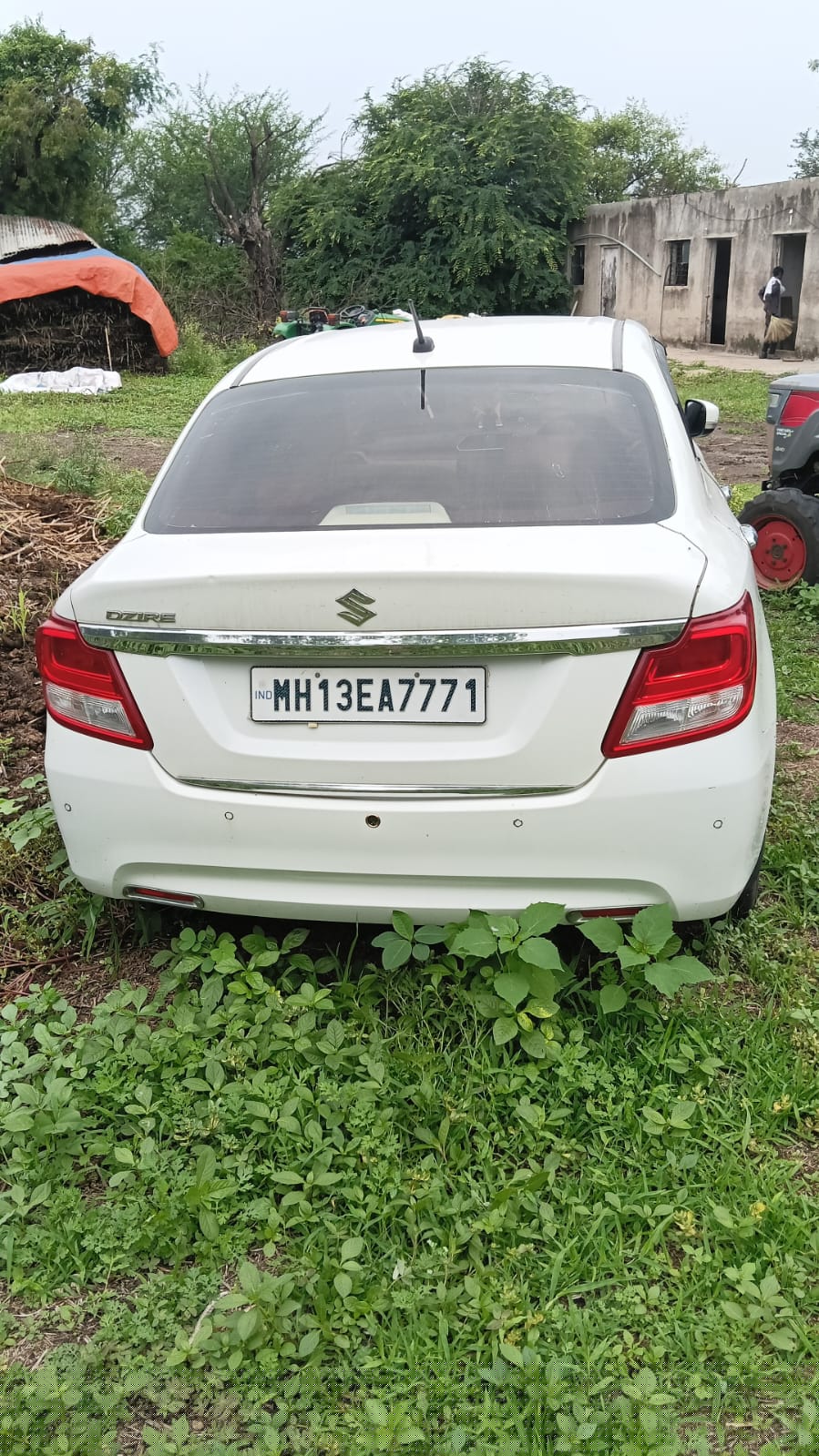 Vehicle for Sale in Sangola, Pandharpur image 3 of 4 in Pandharpur, Solapur | Bank of India auction property