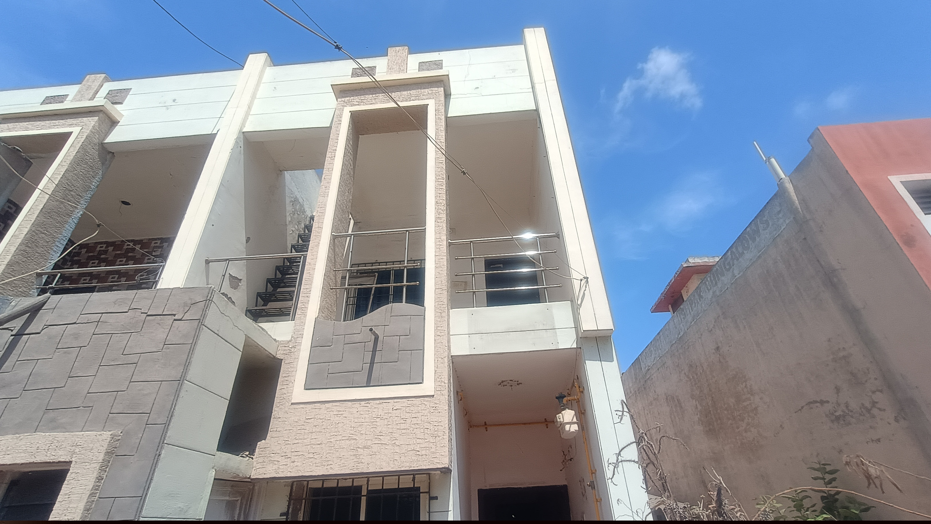 Bank of Baroda Auctions for Residential property in Jamnagar, Gujarat image 2 of 13 in GSFC Reliance Complex, Jamnagar | Bank of Baroda auction property