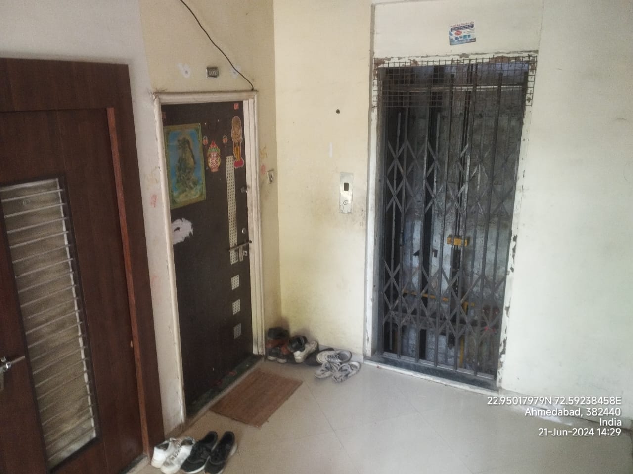 Punjab National Bank Auctions for Residential property in Ahmedabad, Gujarat image 2 of 3 in Ahmedabad, Ahmedabad | Punjab National Bank auction property