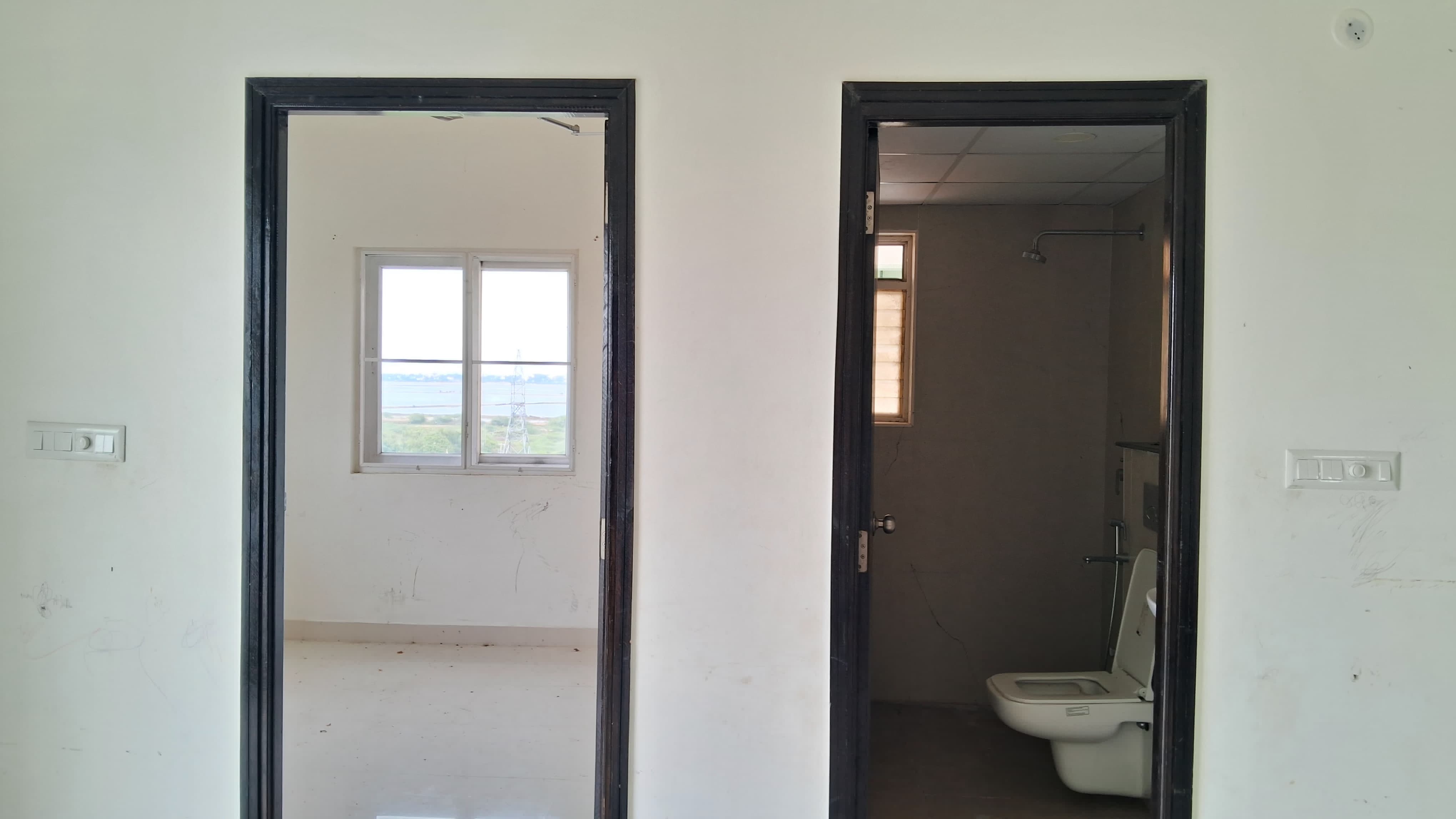 Punjab National Bank Auctions for Residential property in Chengalpattu, Tamil Nadu image 7 of 15 in Alathur, Chengalpattu | Punjab National Bank auction property