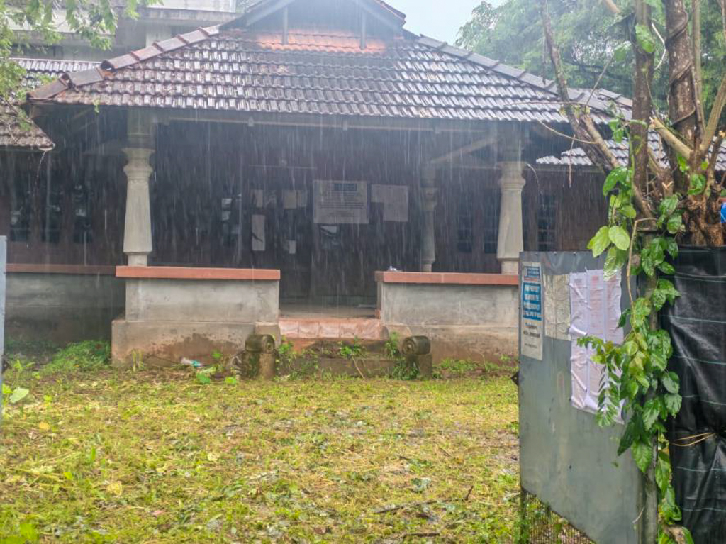 Union Bank of India Auctions for Residential property in Thrissur, Kerala image 9 of 19 in Chendrappini, Thrissur | Union Bank of India auction property