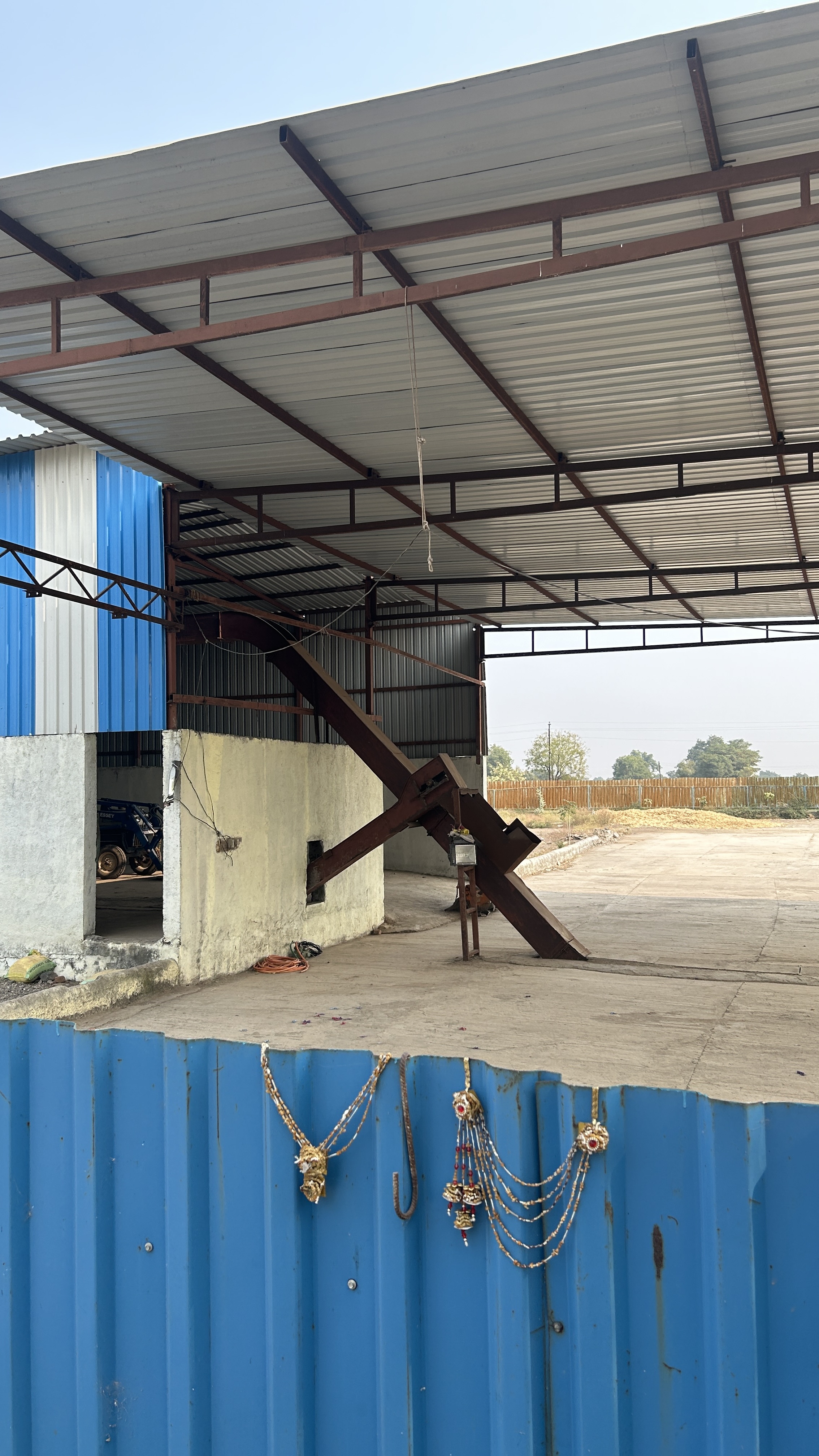 Punjab National Bank Auctions for Industrials property in Dhule, Maharashtra image 2 of 3 in Sindkheda, Dhule | Punjab National Bank auction property