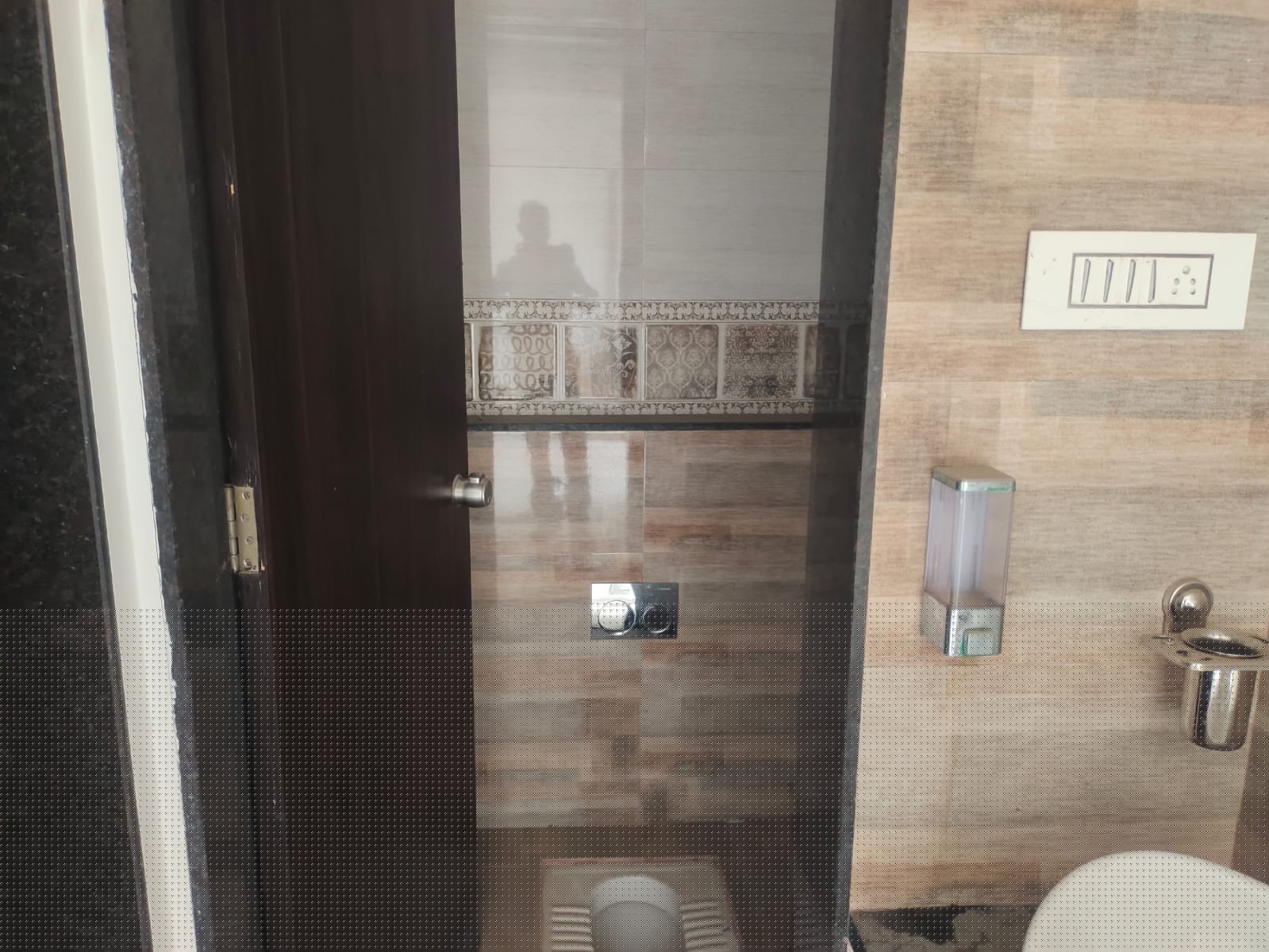 State Bank of India Auctions for Residential property in Pune, Maharashtra image 6 of 9 in Pimpri Chinchwad, Pune | State Bank of India auction property