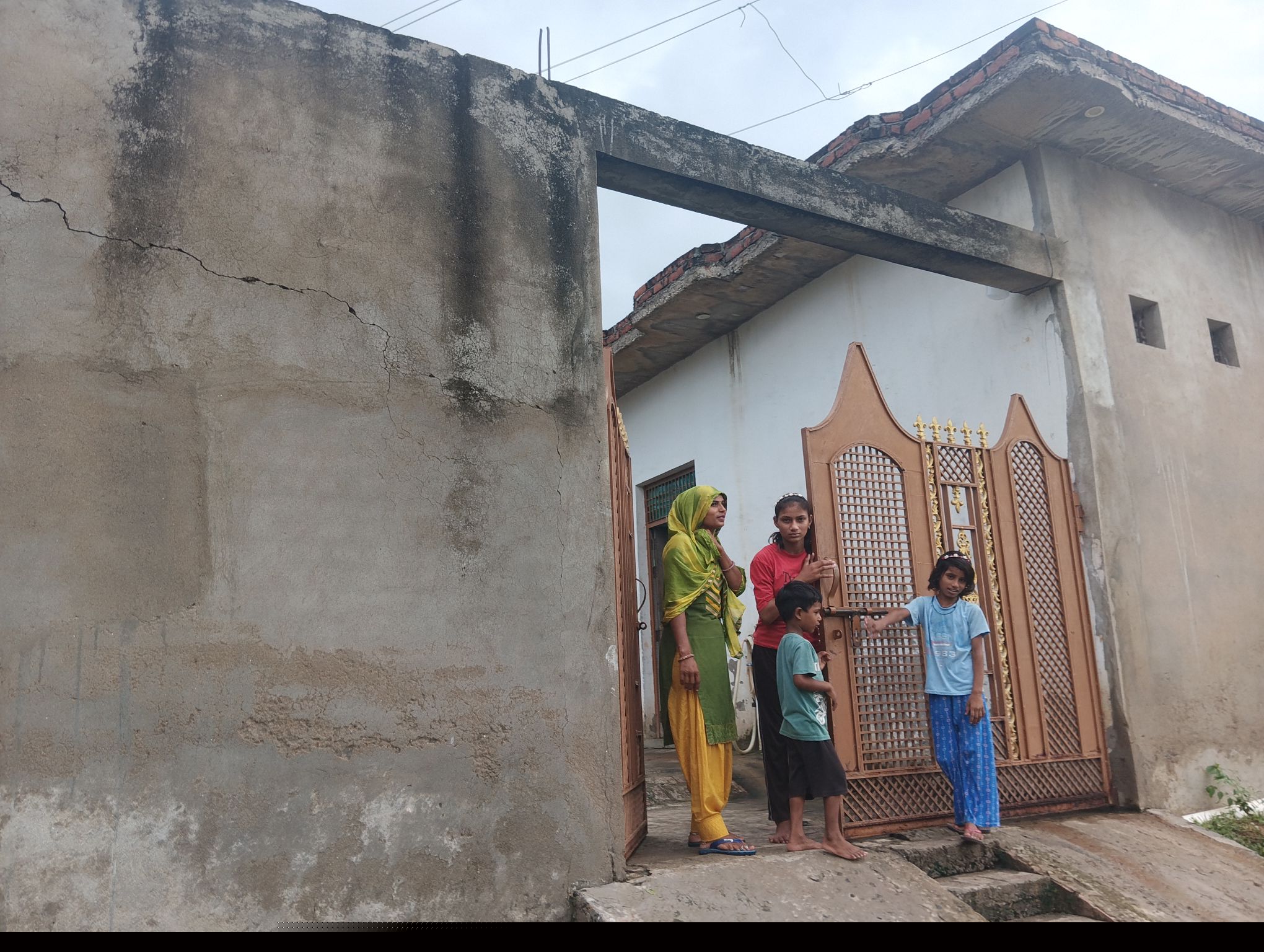 Punjab National Bank Auctions for Residential property in Hathras, Uttar Pradesh image 4 of 4 in Hathras, Hathras | Punjab National Bank auction property