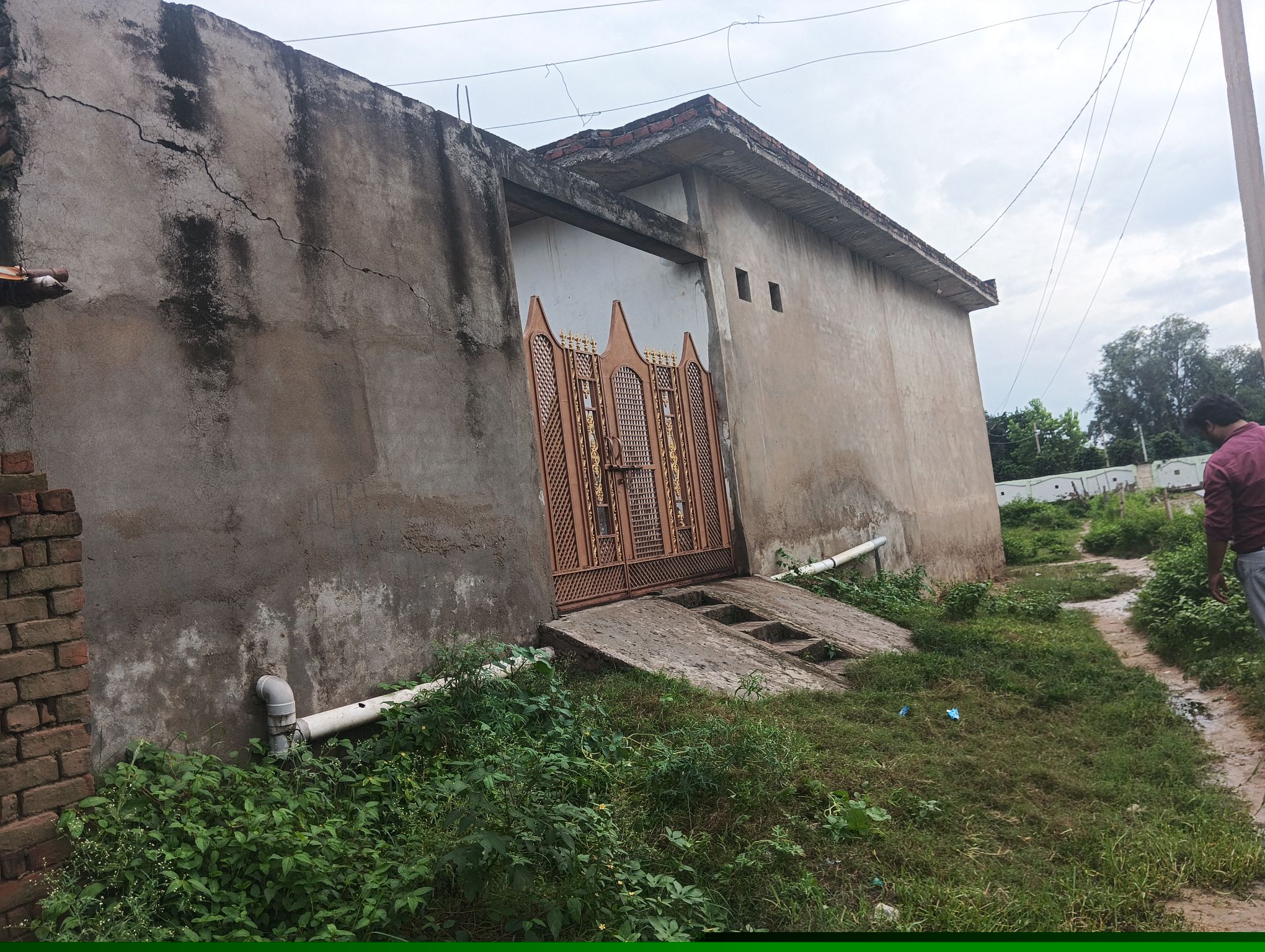 Punjab National Bank Auctions for Residential property in Hathras, Uttar Pradesh