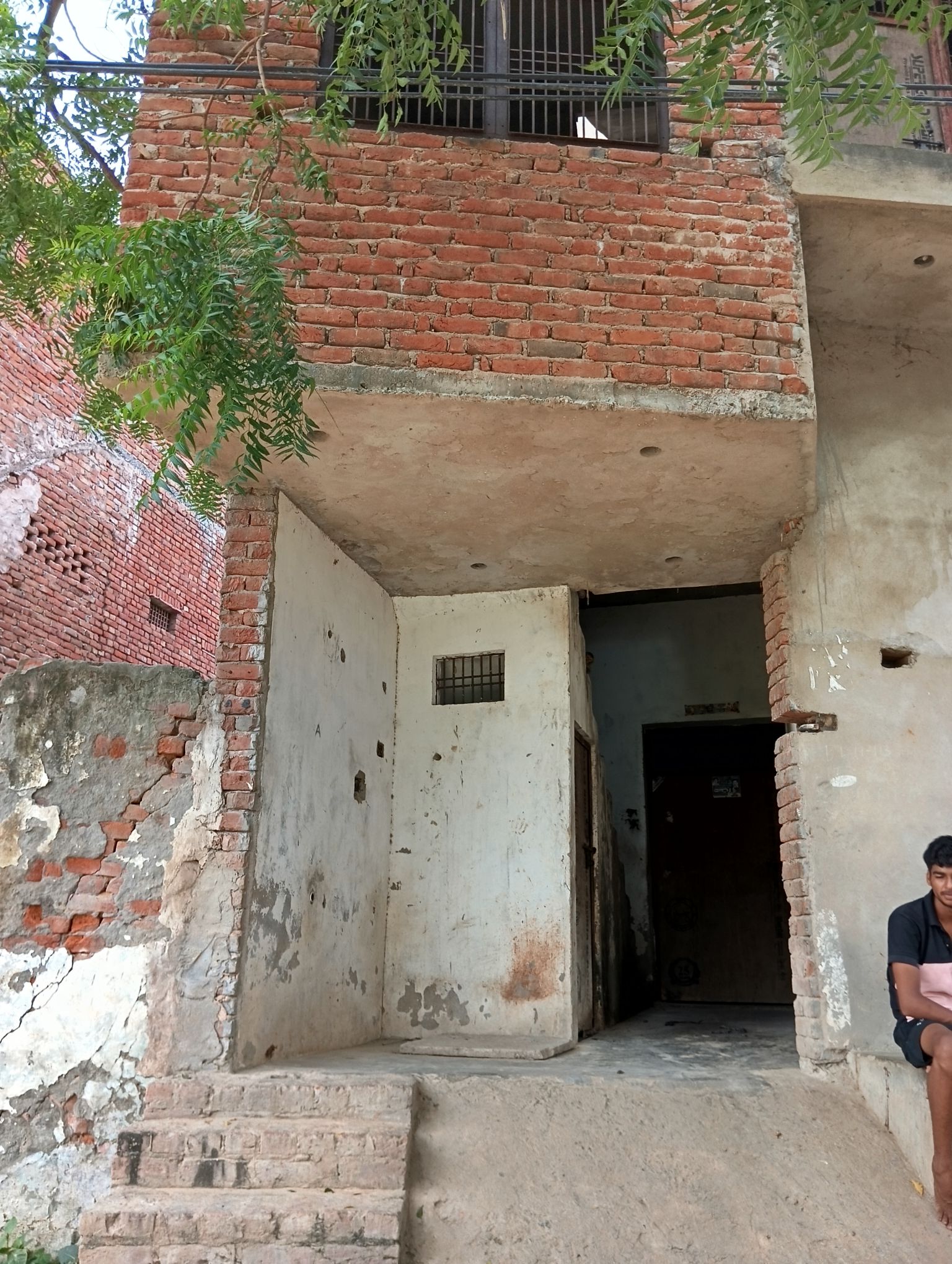 Punjab National Bank Auctions for Residential property in Hathras, Uttar Pradesh image 2 of 4 in Hathras, Hathras | Punjab National Bank auction property