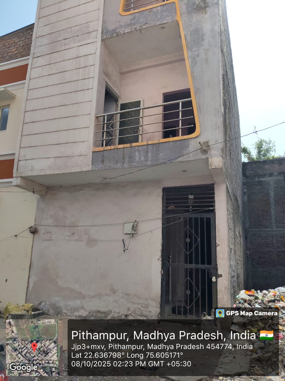 State Bank of India Auctions for Residential property in Dhar, Madhya Pradesh