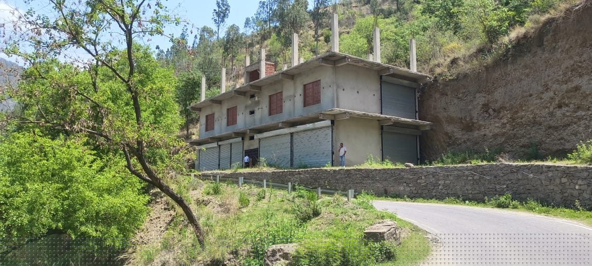 Punjab National Bank Auctions for Commercial property in Shimla, Himachal Pradesh image 3 of 14 in Narkanda, Shimla | Punjab National Bank auction property