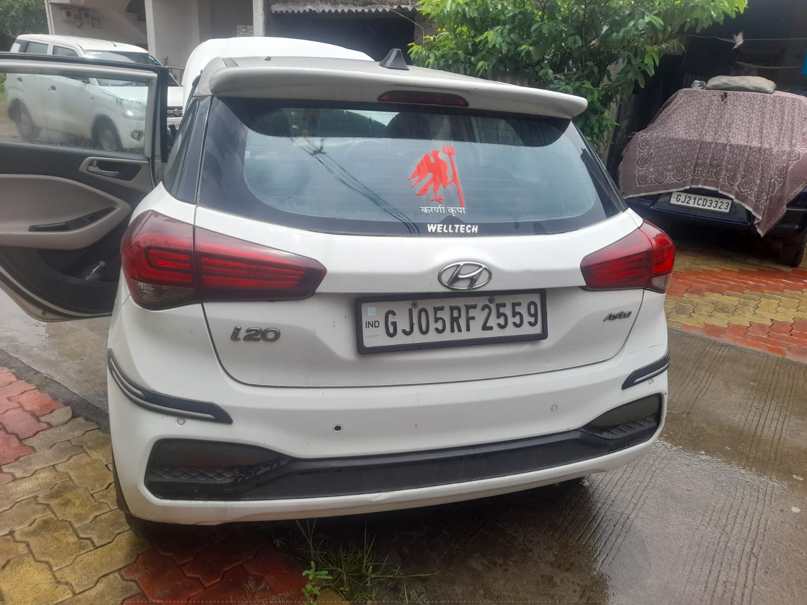 Bank of Baroda Auctions for Vehicle Auctions property in Surat, Gujarat image 3 of 7 in Surat, Surat | Bank of Baroda auction property