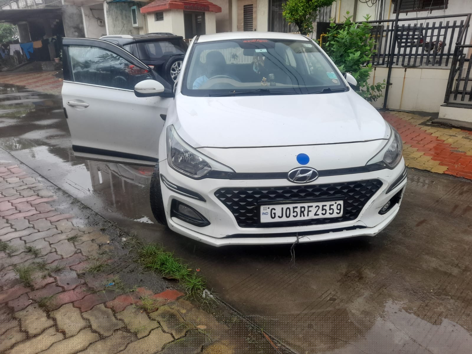 Bank of Baroda Auctions for Vehicle Auctions property in Surat, Gujarat image 6 of 7 in Surat, Surat | Bank of Baroda auction property