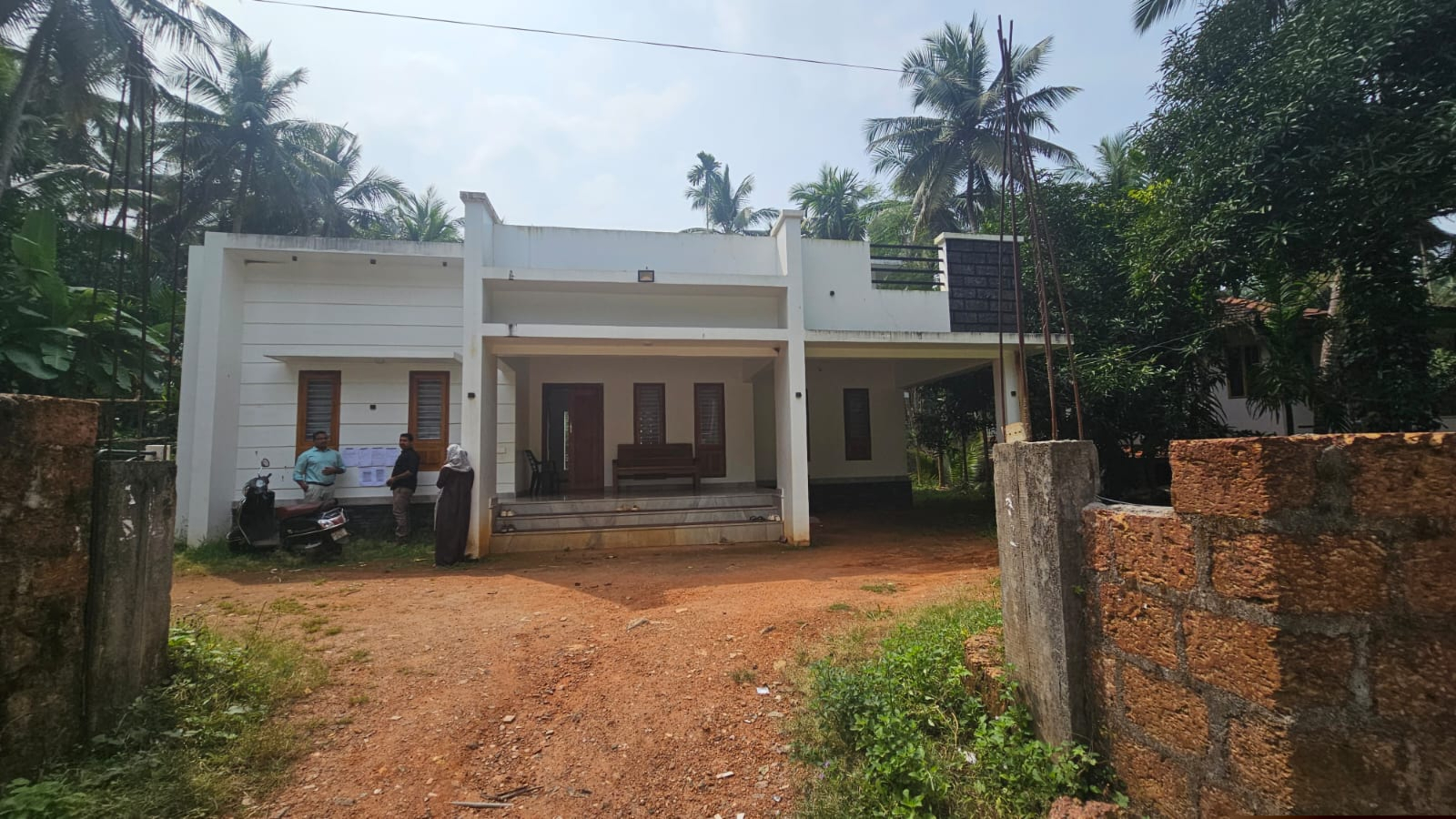 Punjab National Bank Auctions for Residential property in Kozhikode, Kerala image 5 of 7 in Eravattur, Kozhikode | Punjab National Bank auction property
