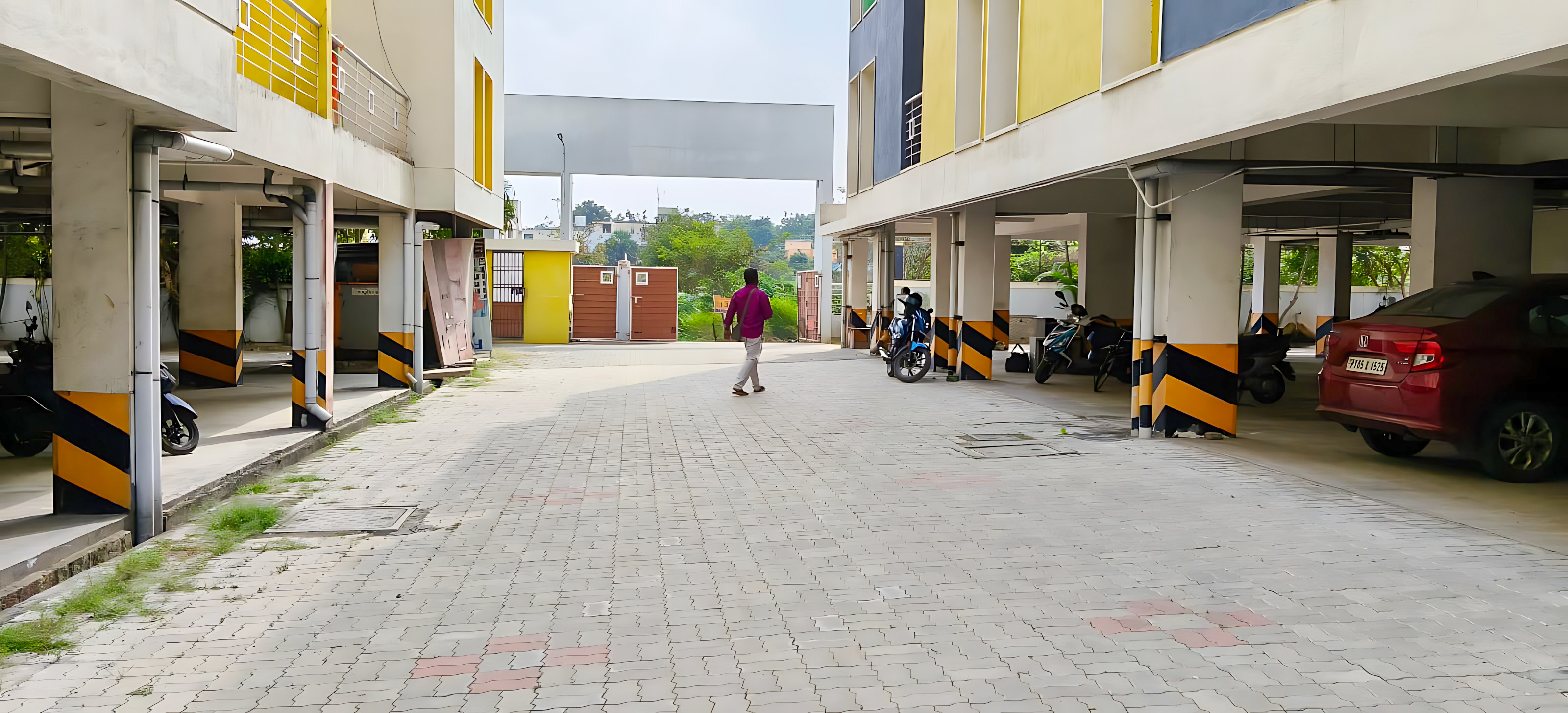 Indian Overseas Bank Auctions for Residential property in Chengalpattu, Tamil Nadu image 4 of 21 in Mahindra World City, Chengalpattu | Indian Overseas Bank auction property