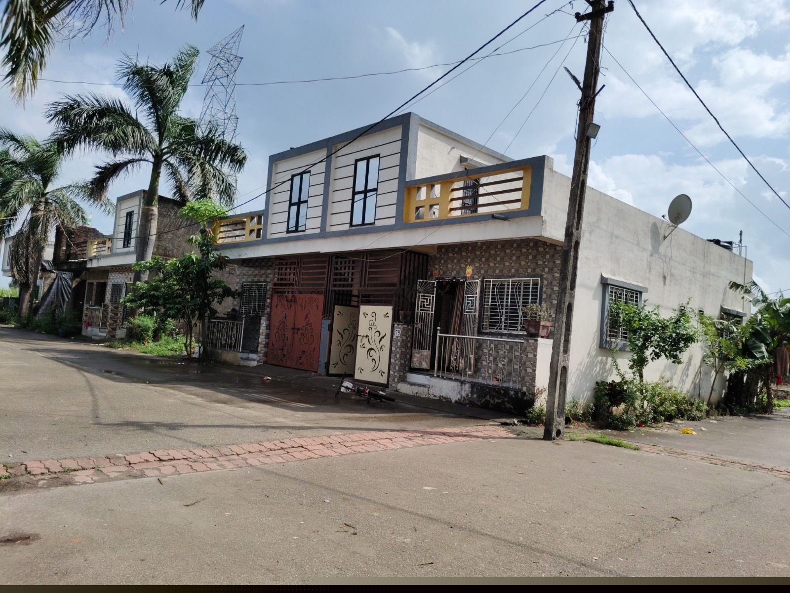 IDBI Bank Auctions for Residential property in Surat, Gujarat image 2 of 2 in Palsana, Surat | IDBI Bank auction property