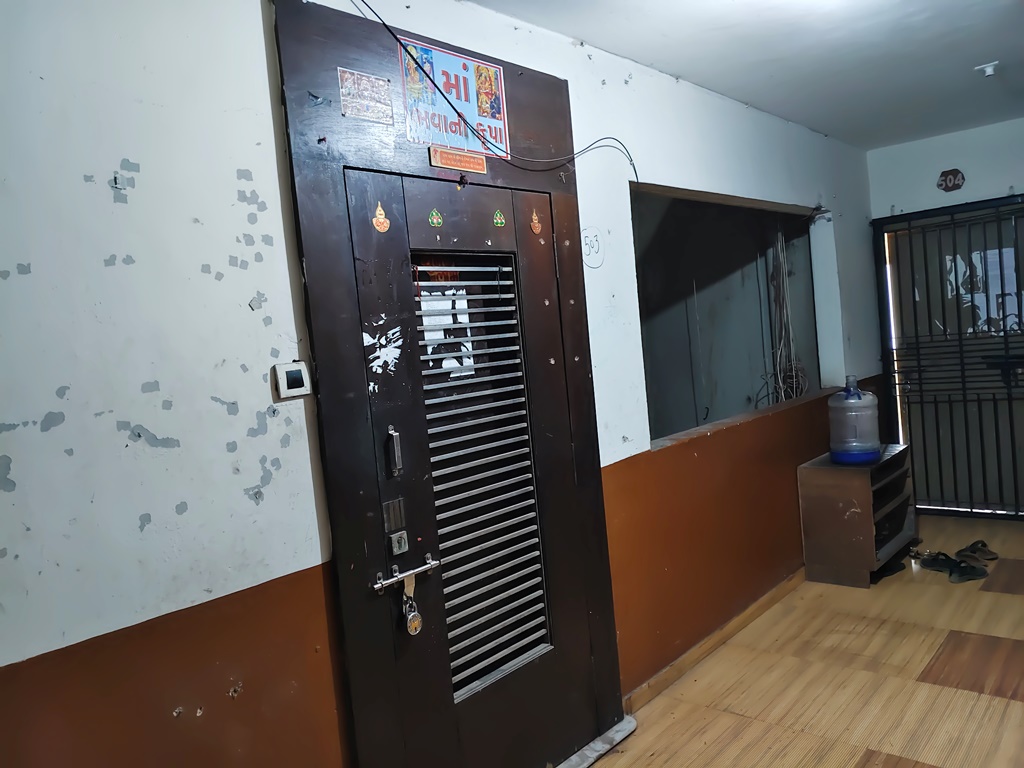 IDBI Bank Auctions for Residential property in Surat, Gujarat image 2 of 3 in Surat, Surat | IDBI Bank auction property