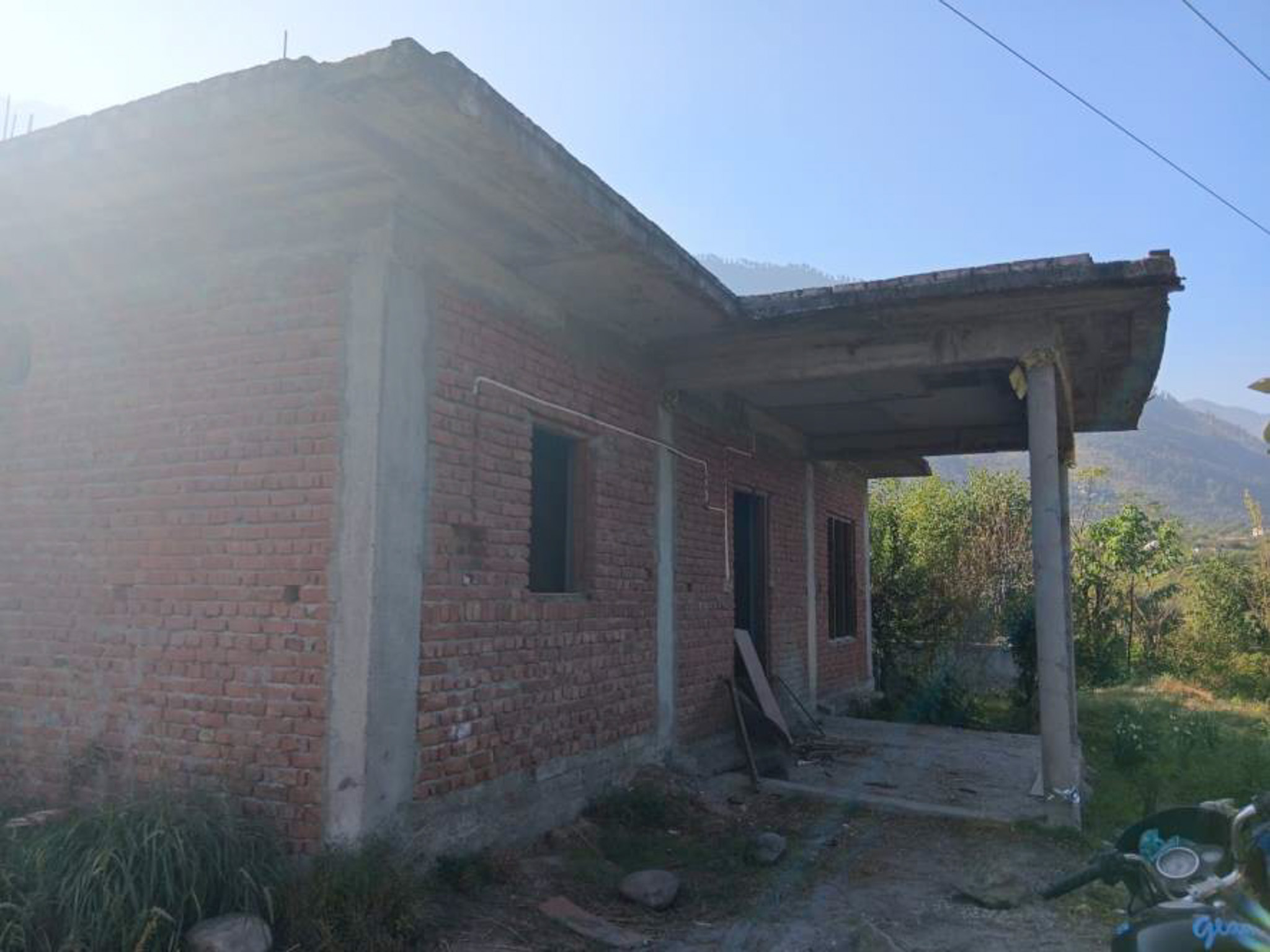 State Bank of India Auctions for Residential property in Kullu, Himachal Pradesh image 2 of 10 in Bhuntar, Kullu | State Bank of India auction property