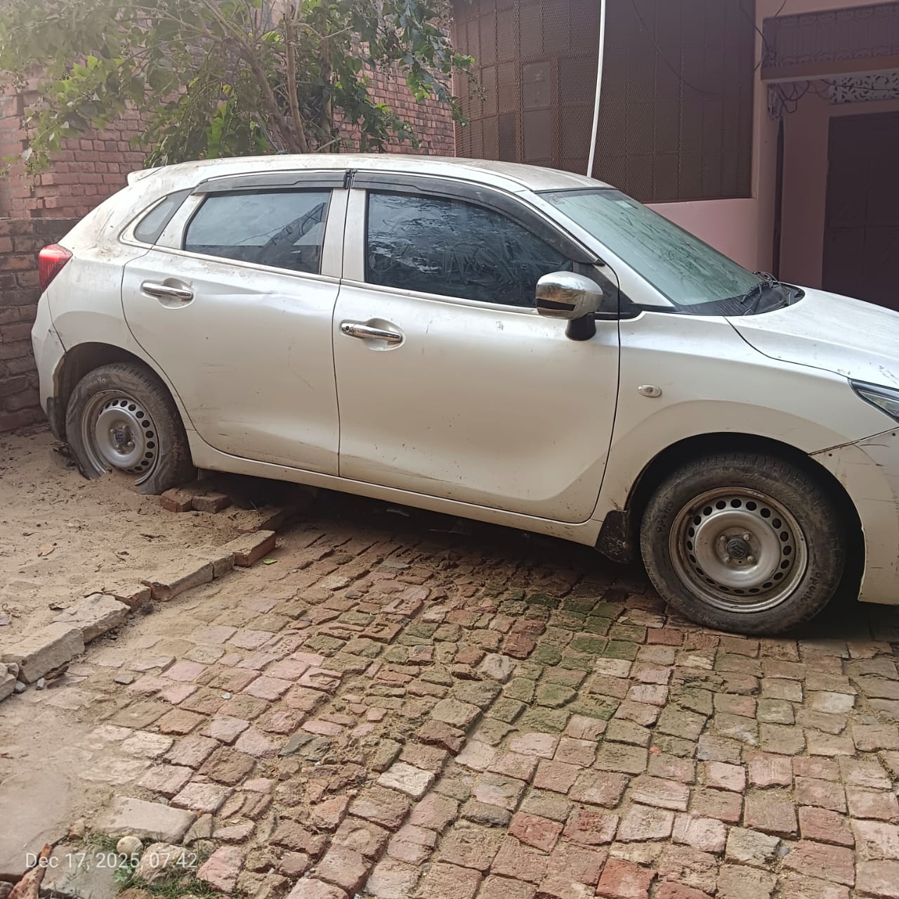Bank of Baroda Auctions for undefined property in Mirzapur, Uttar Pradesh image 2 of 3 in Ahraura, Mirzapur | Bank of Baroda auction property